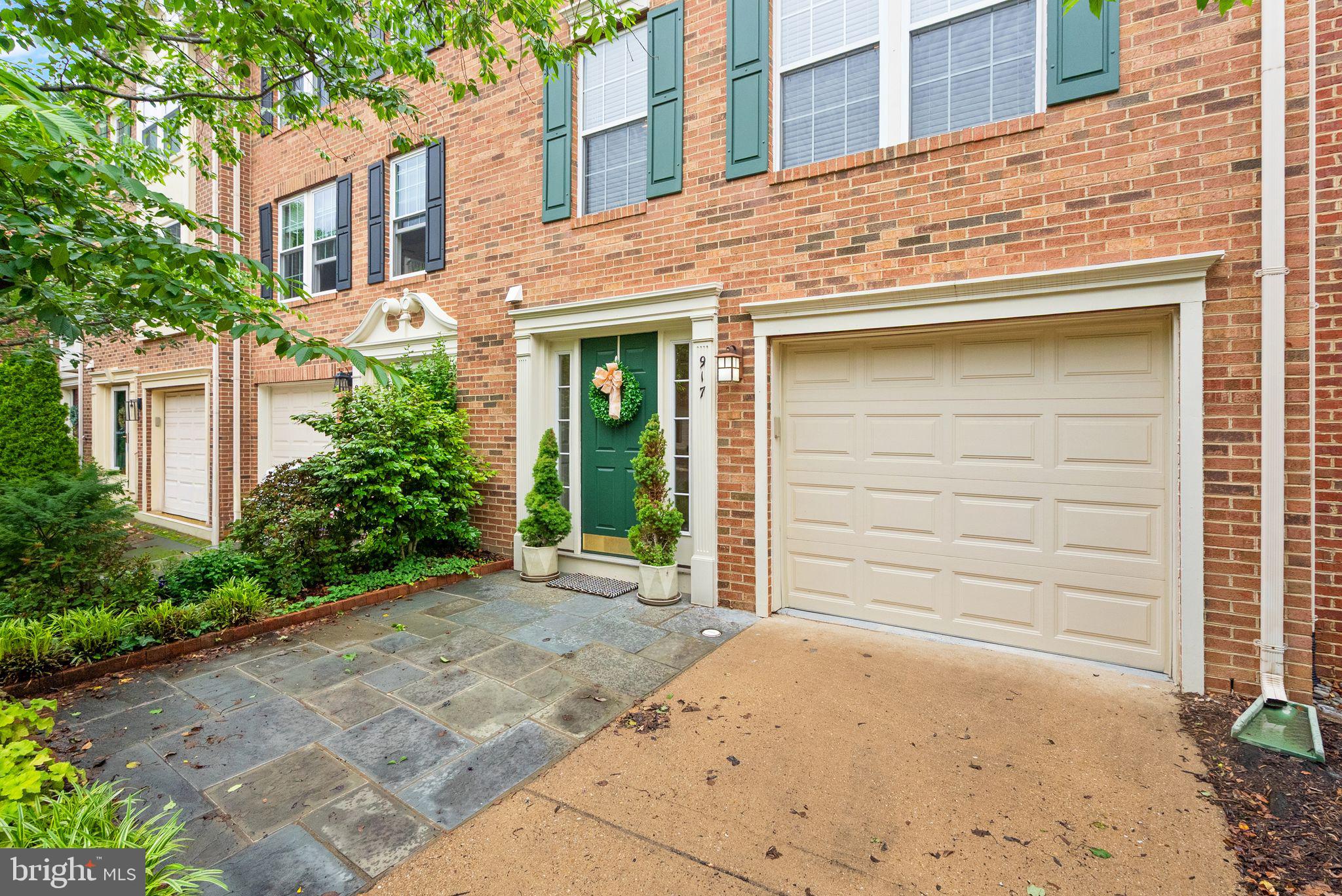 POWHATAN PLACE - Residential