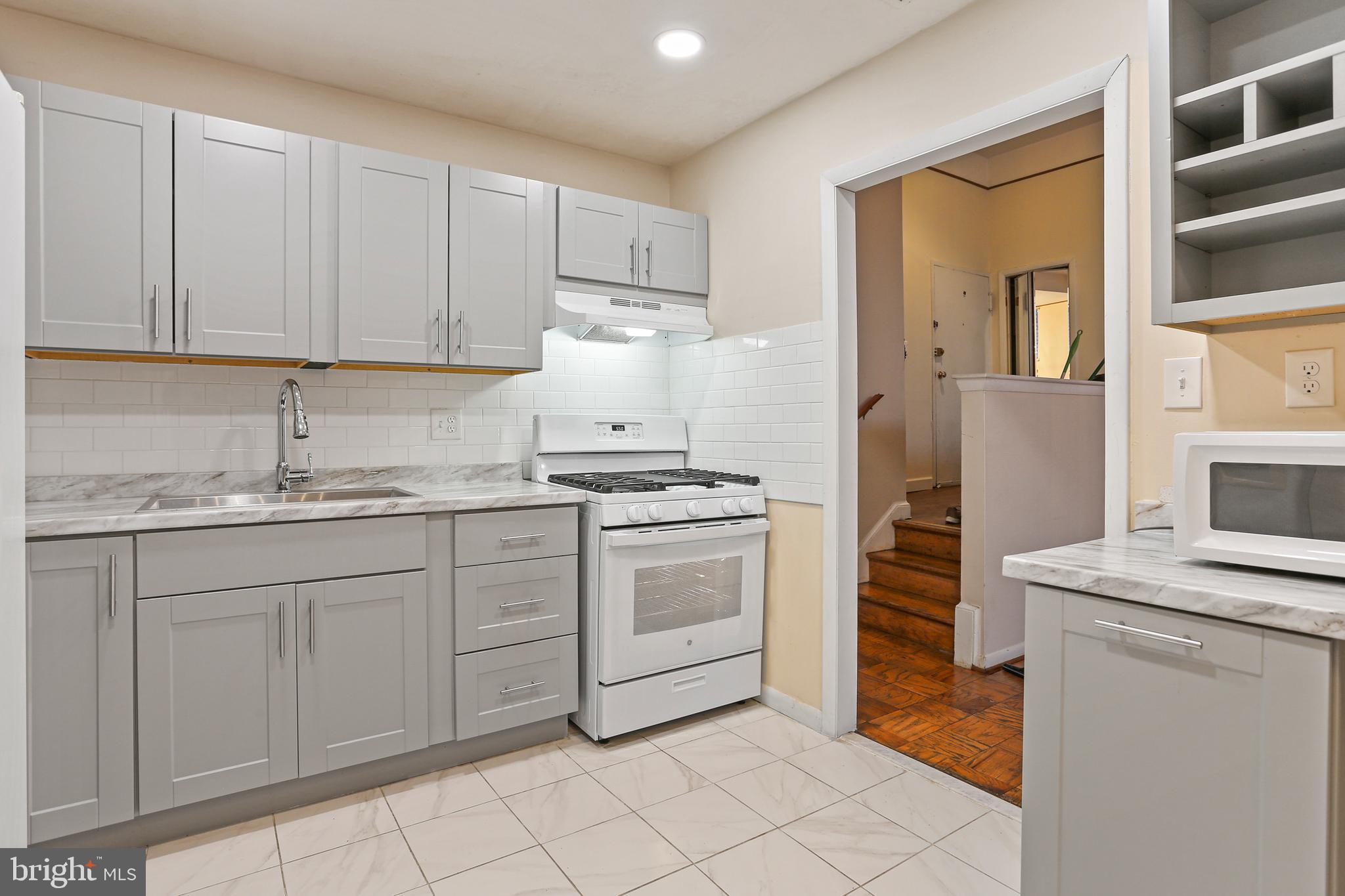 NORTH CRK PLACE - Residential