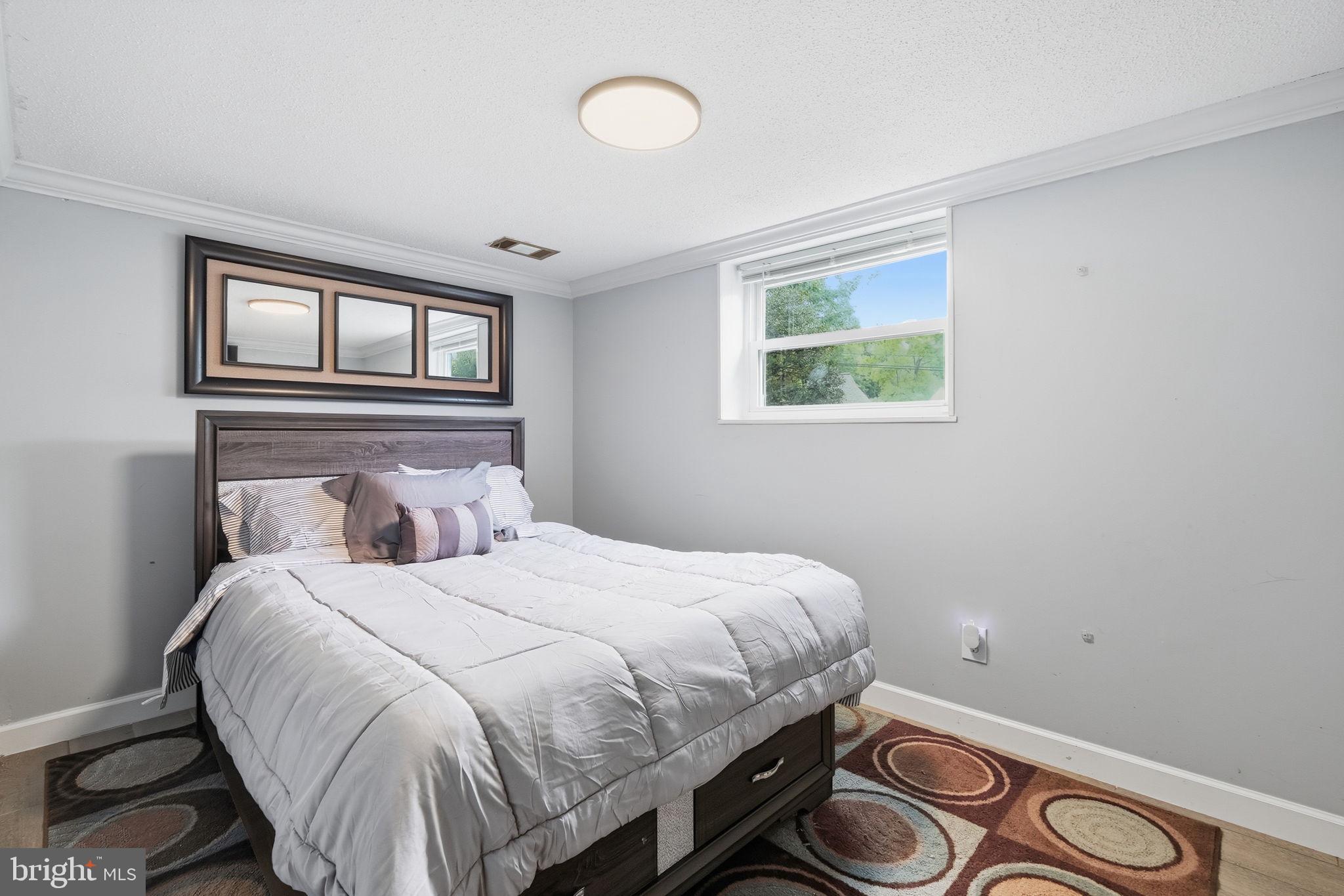 THE HIGHLANDS - Residential