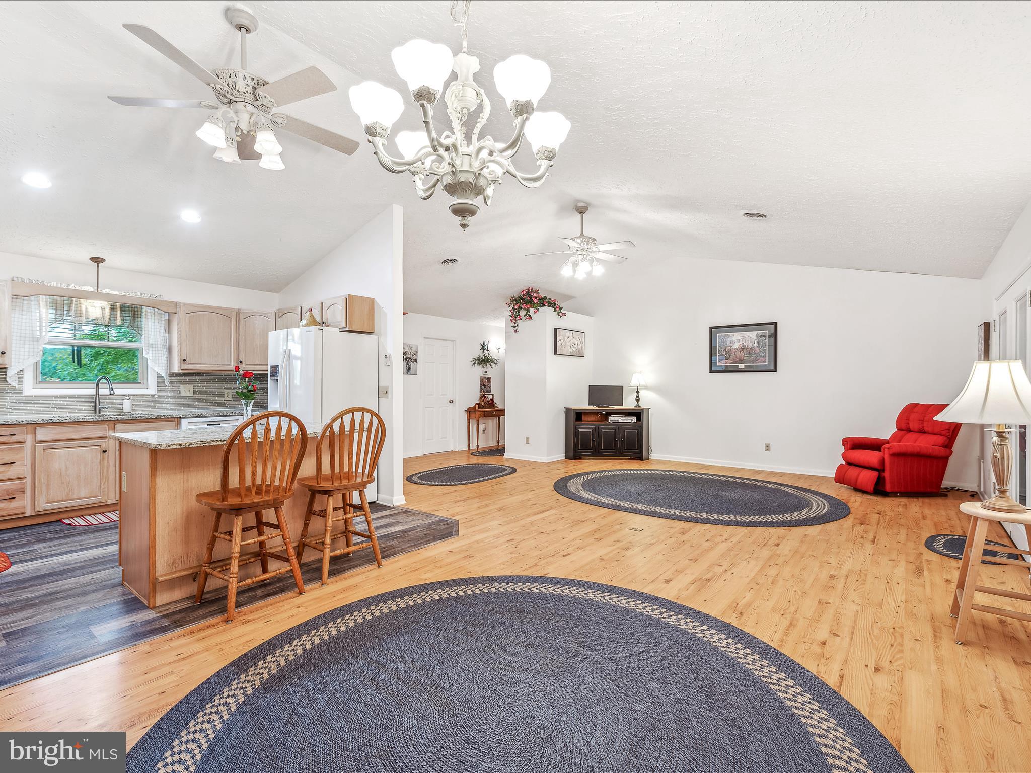 SOUTHRIDGE - Residential