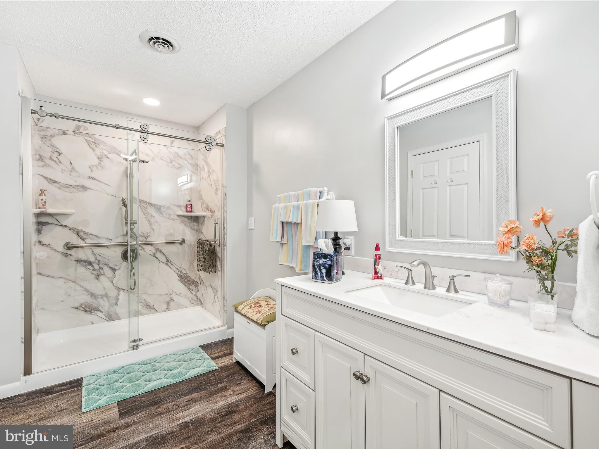 SOUTHRIDGE - Residential