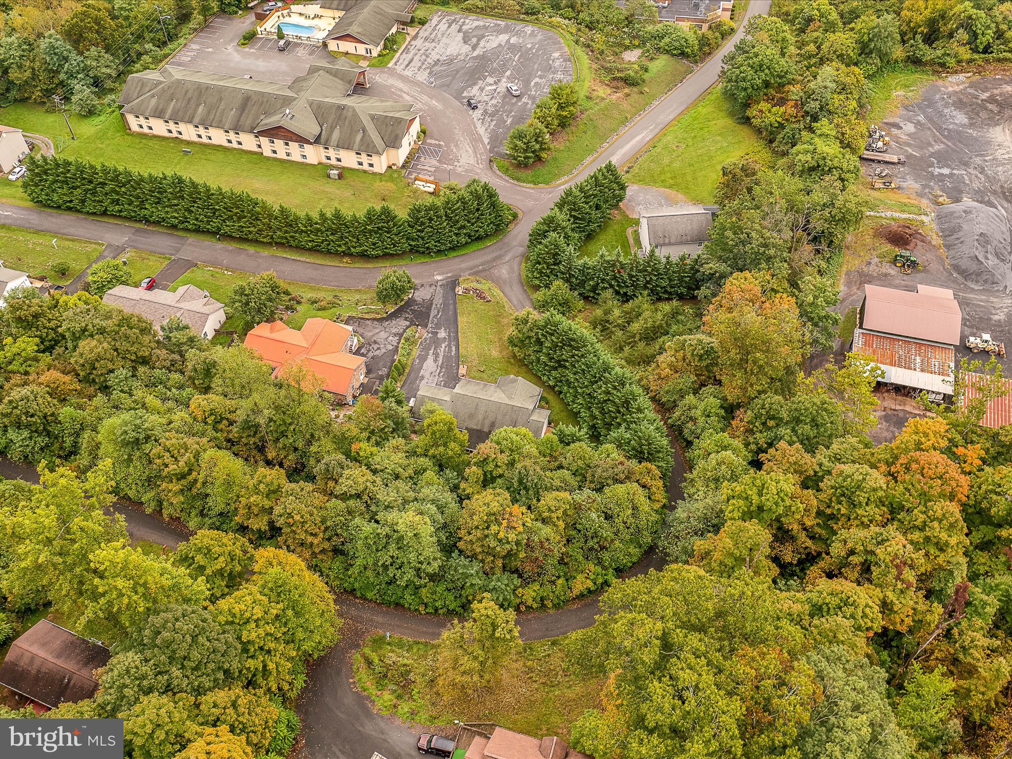 SOUTHRIDGE - Residential