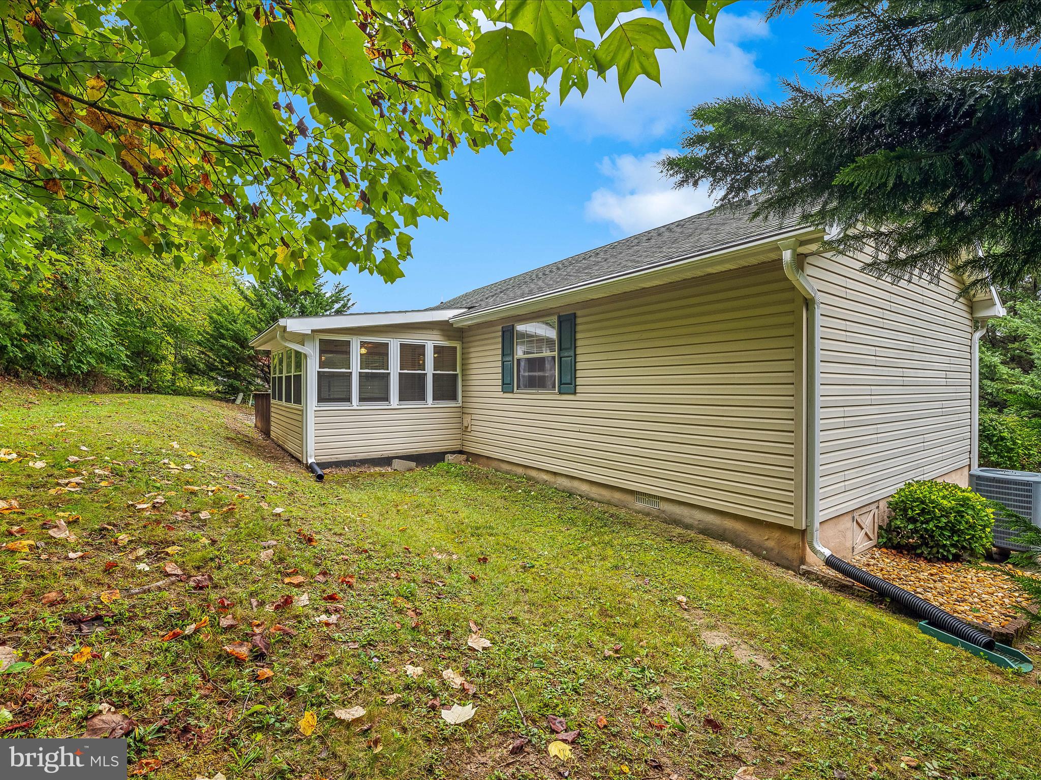 SOUTHRIDGE - Residential