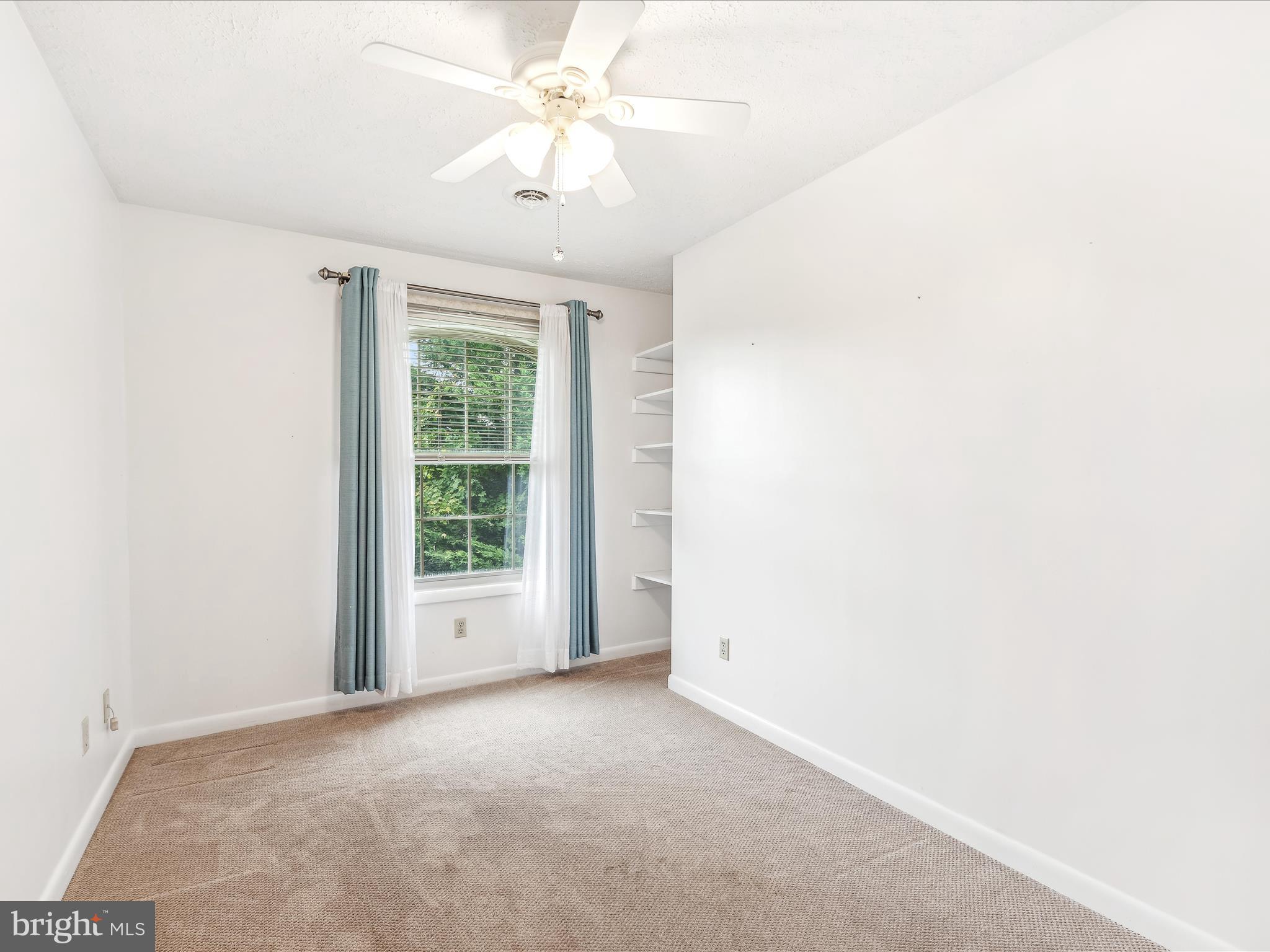 SOUTHRIDGE - Residential