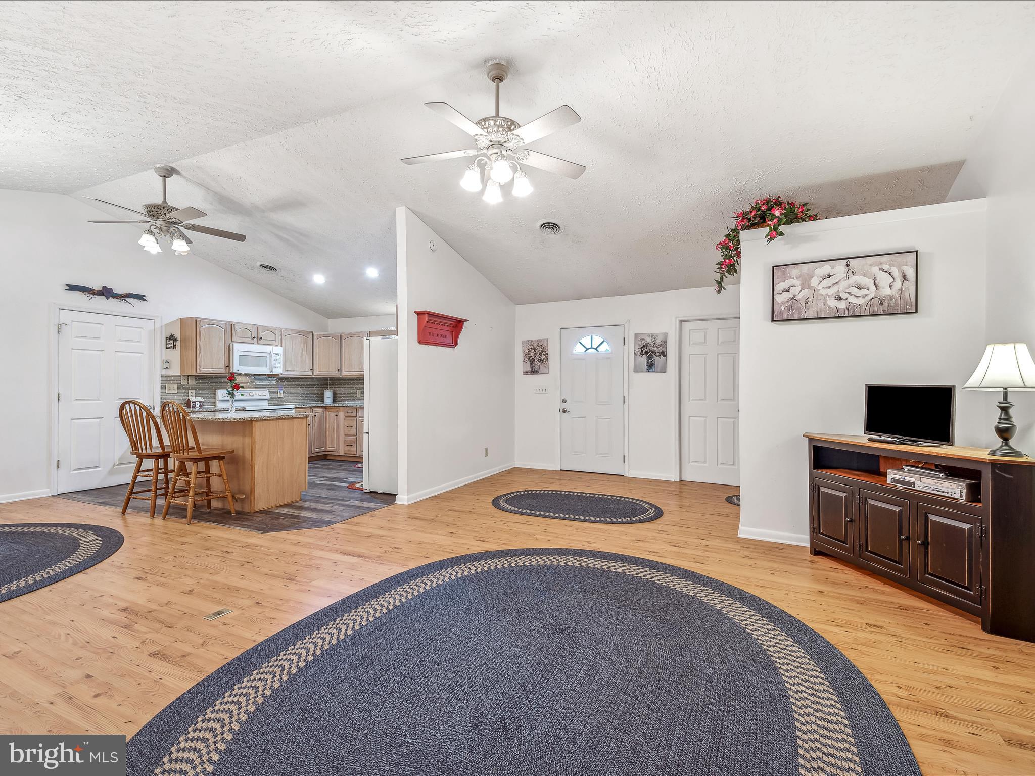 SOUTHRIDGE - Residential