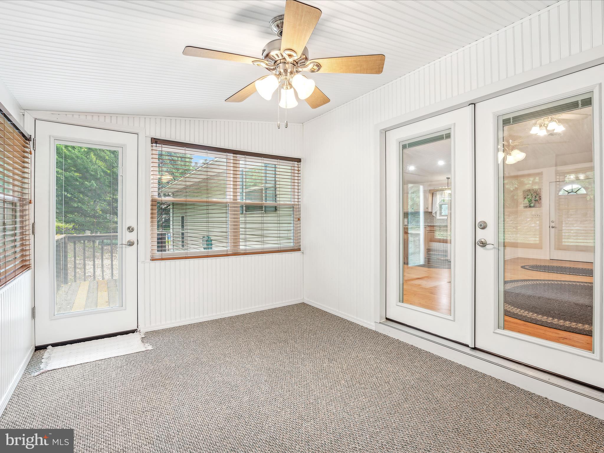SOUTHRIDGE - Residential