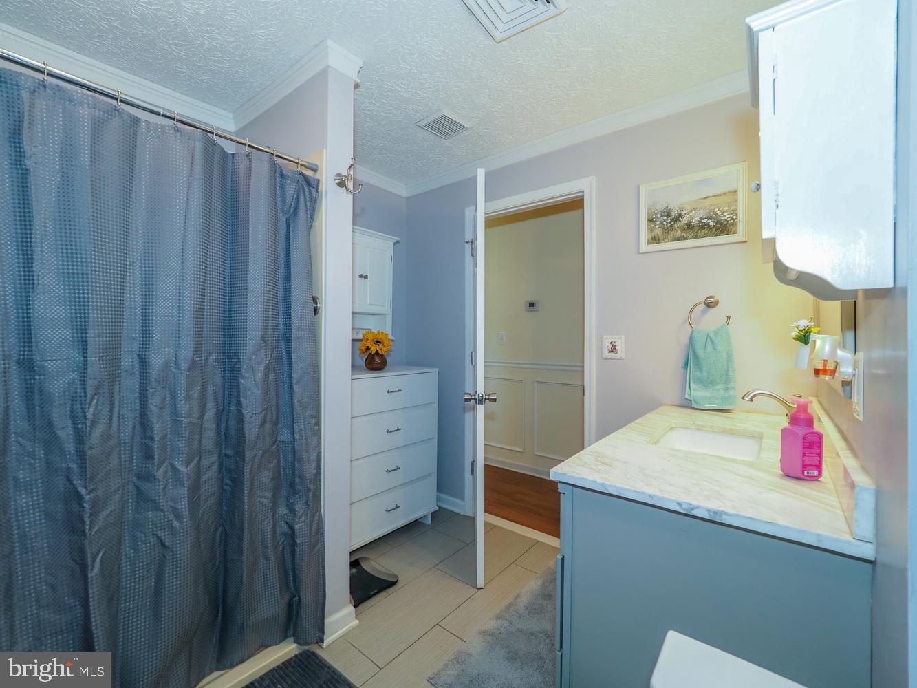 CLEARVIEW - Commercial Sale