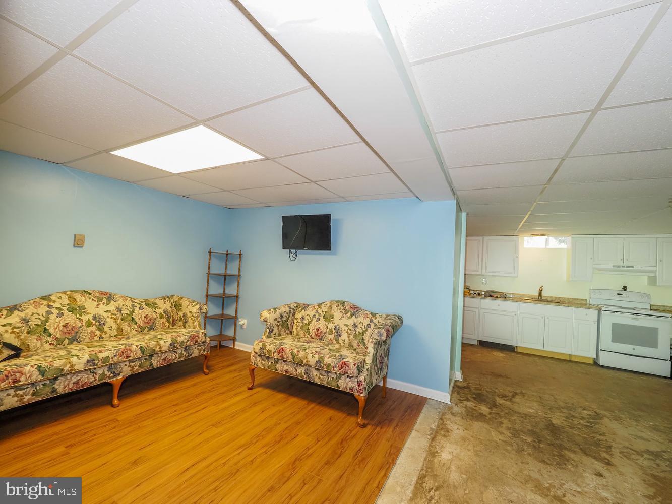 CLEARVIEW - Commercial Sale