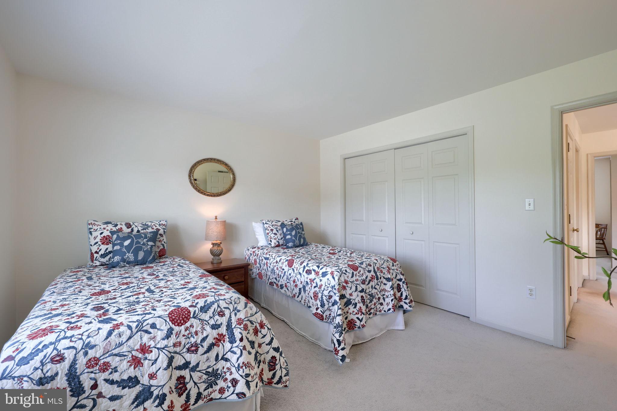 SYCAMORE ACRES - Residential