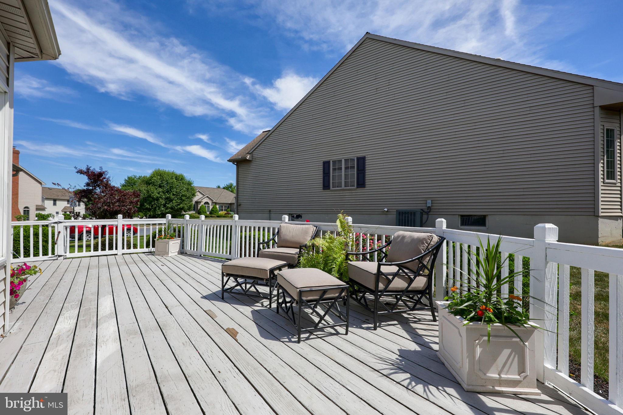 SYCAMORE ACRES - Residential