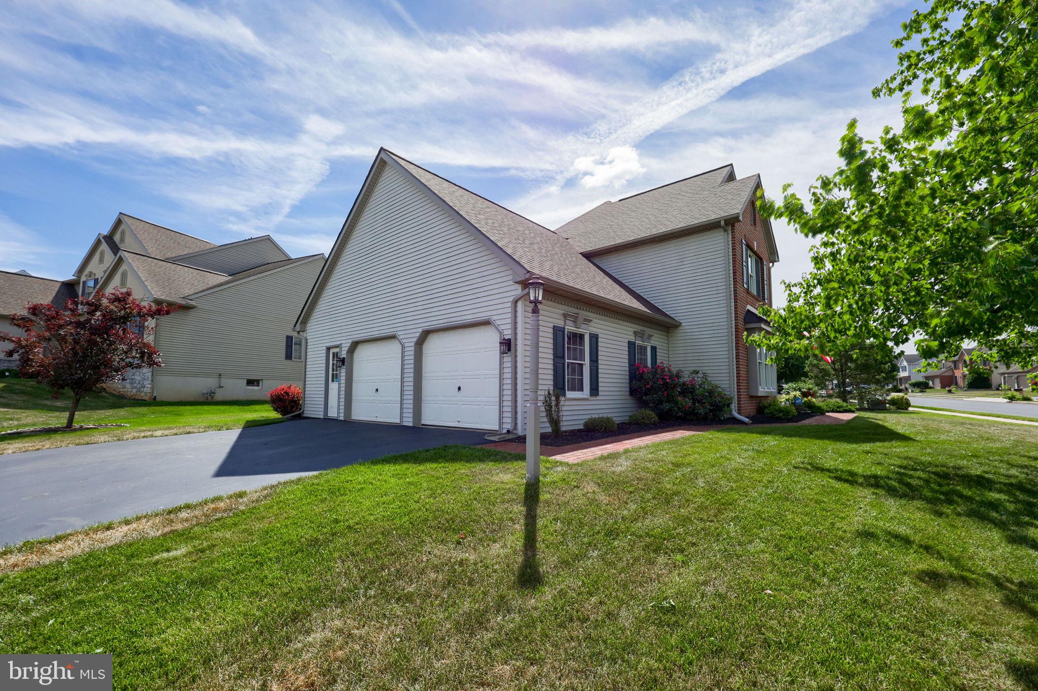 SYCAMORE ACRES - Residential