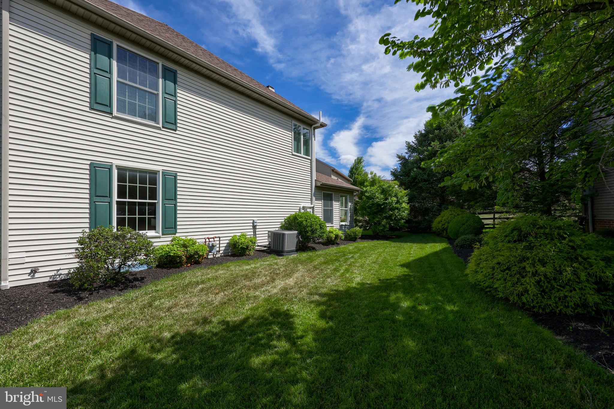 SYCAMORE ACRES - Residential