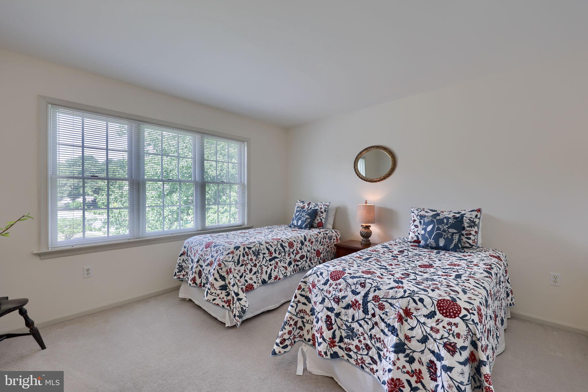 SYCAMORE ACRES - Residential