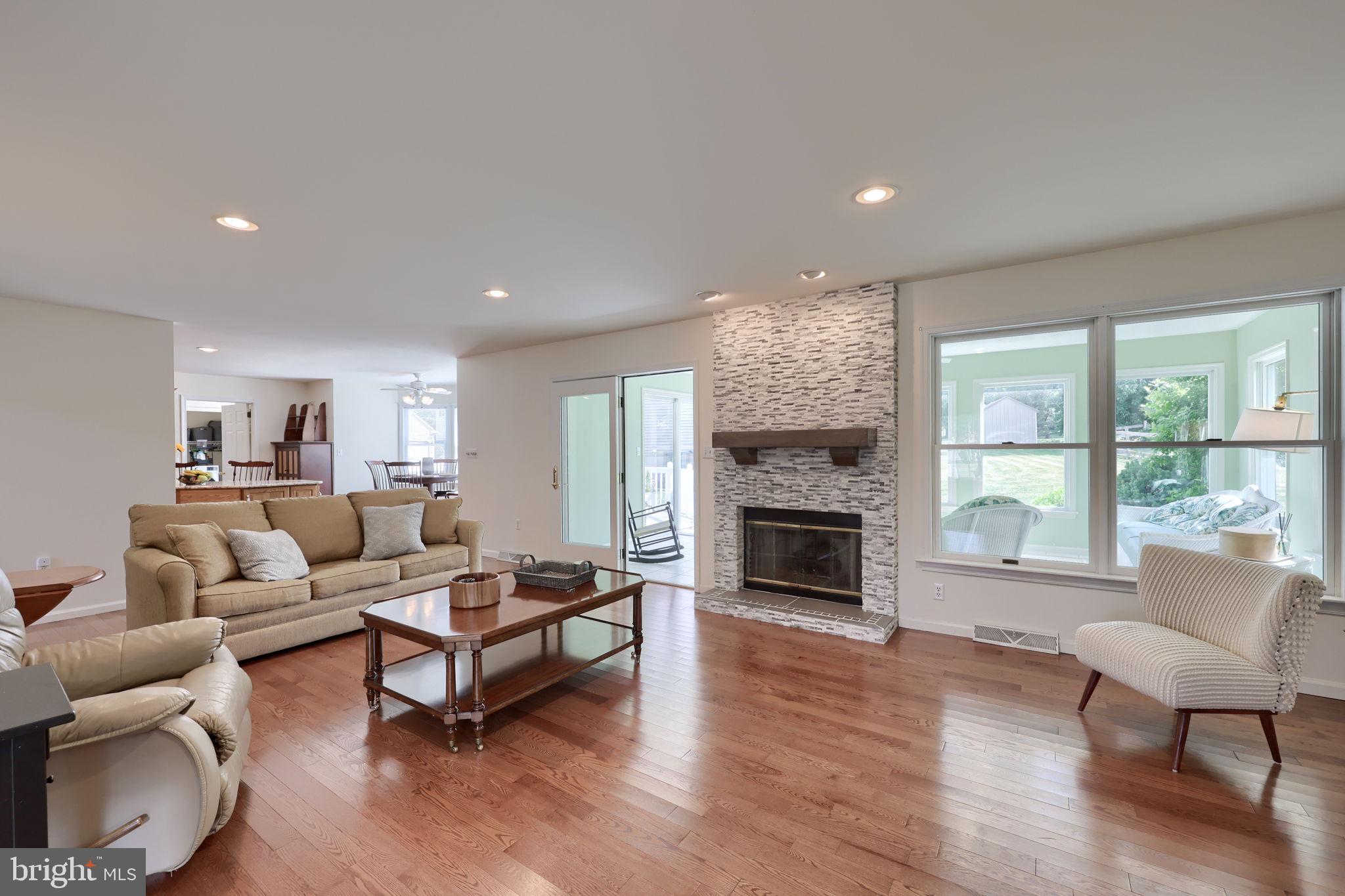 SYCAMORE ACRES - Residential