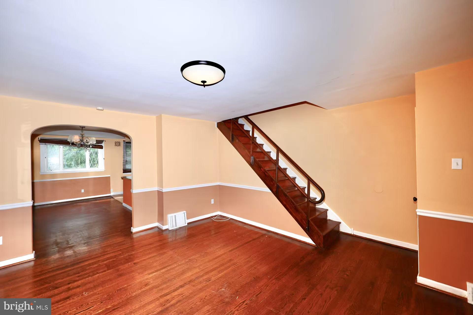 HOLMESBURG - Residential