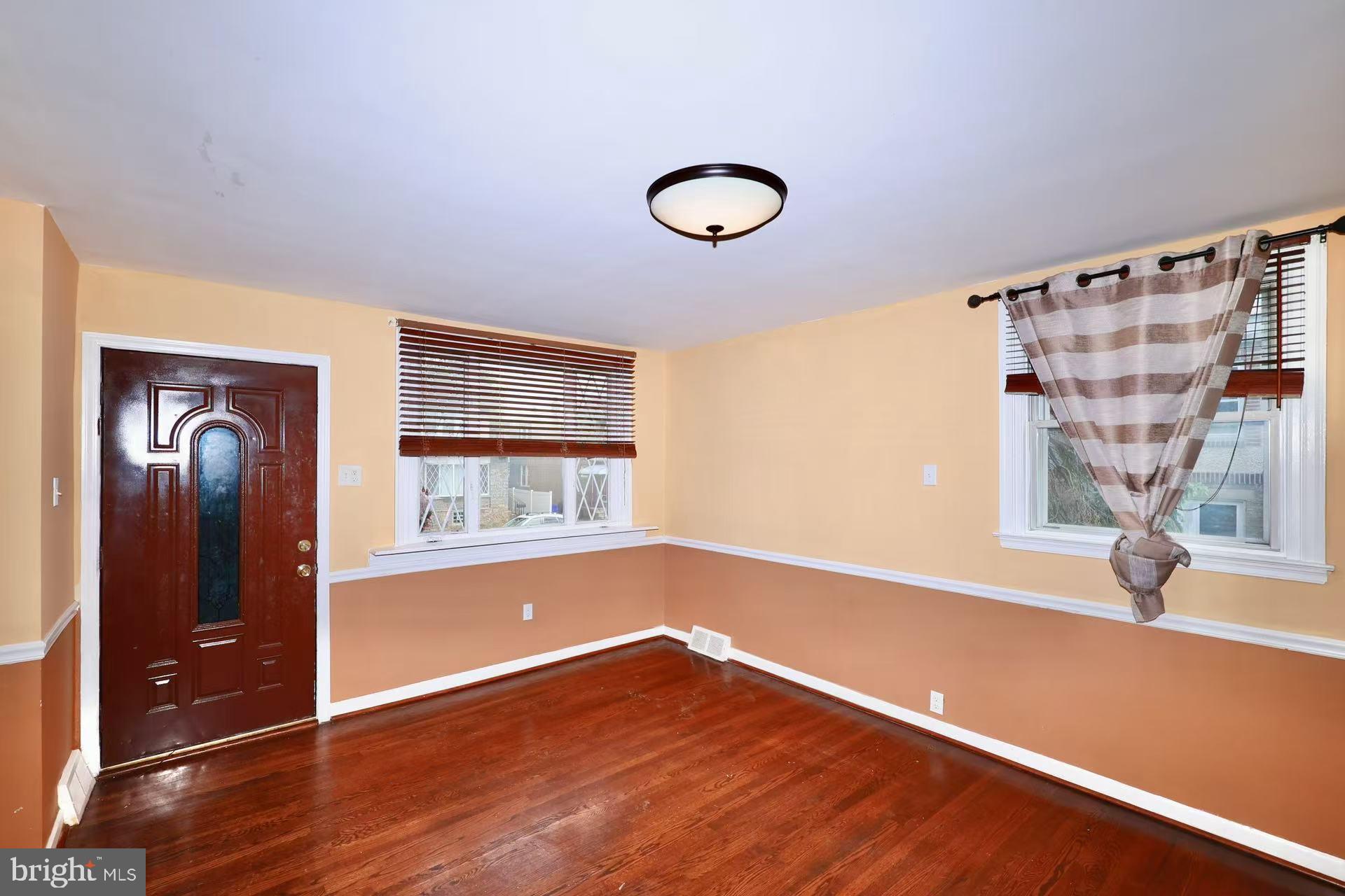 HOLMESBURG - Residential