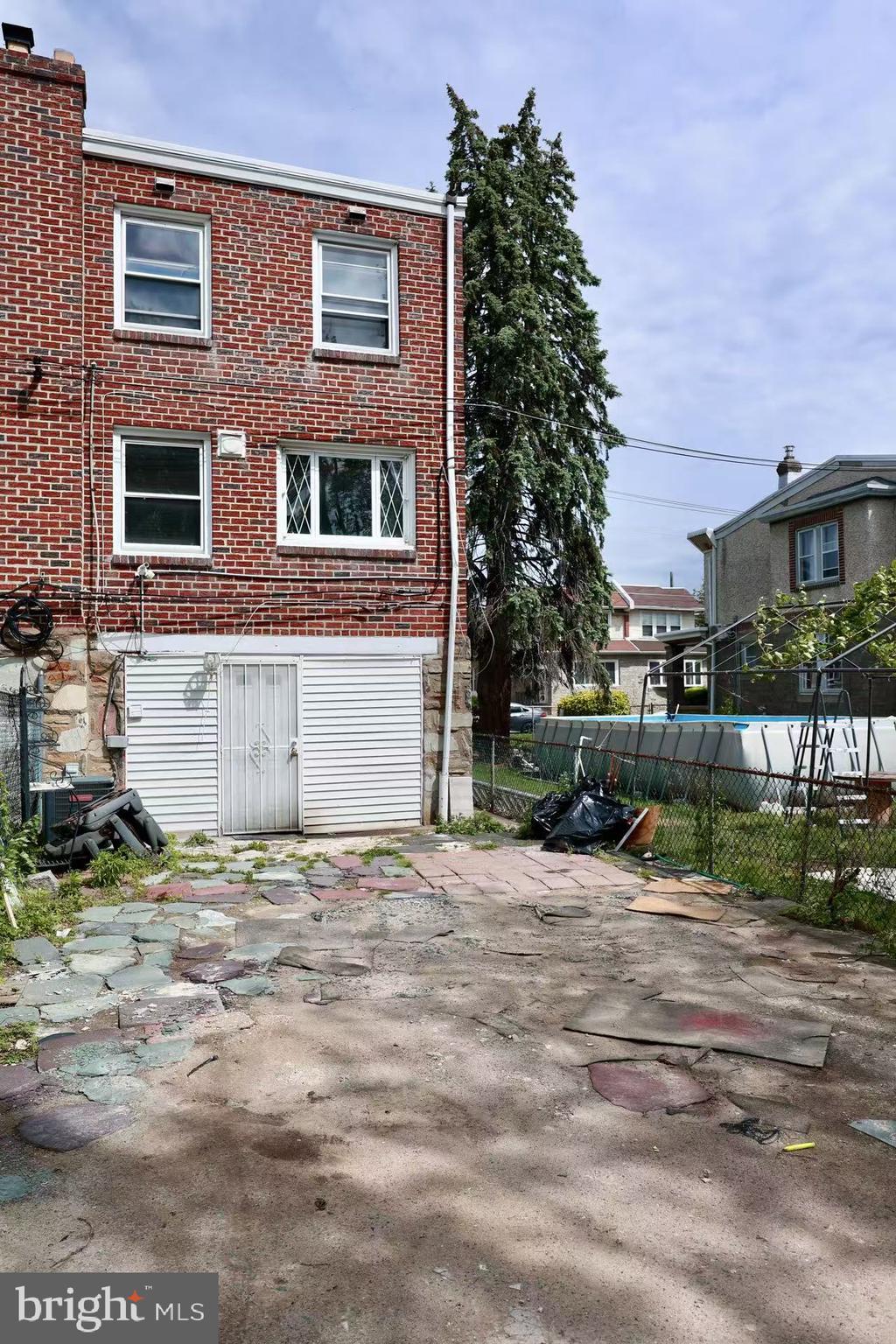 HOLMESBURG - Residential
