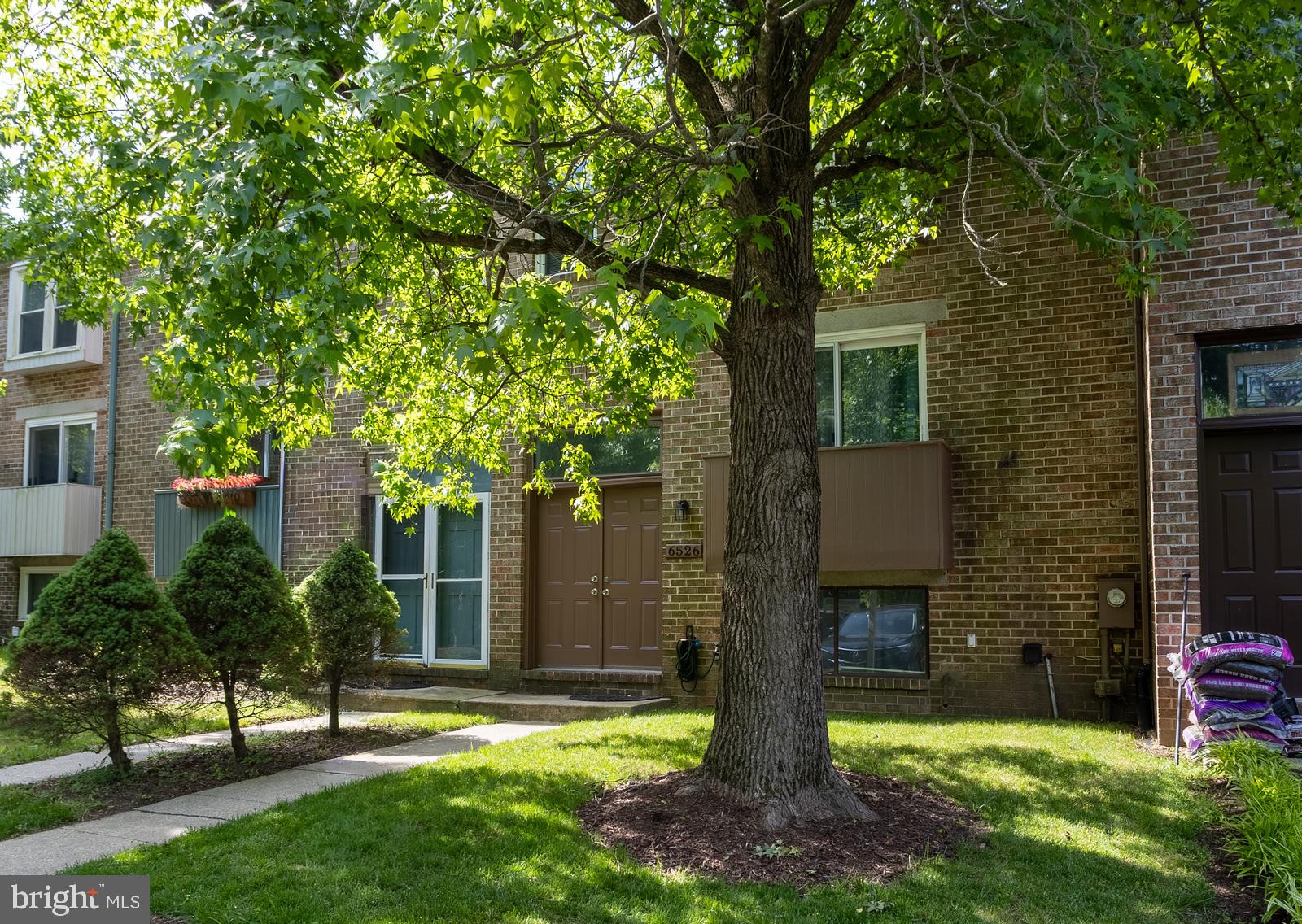 VILLAGE OF OWEN BROWN - Residential