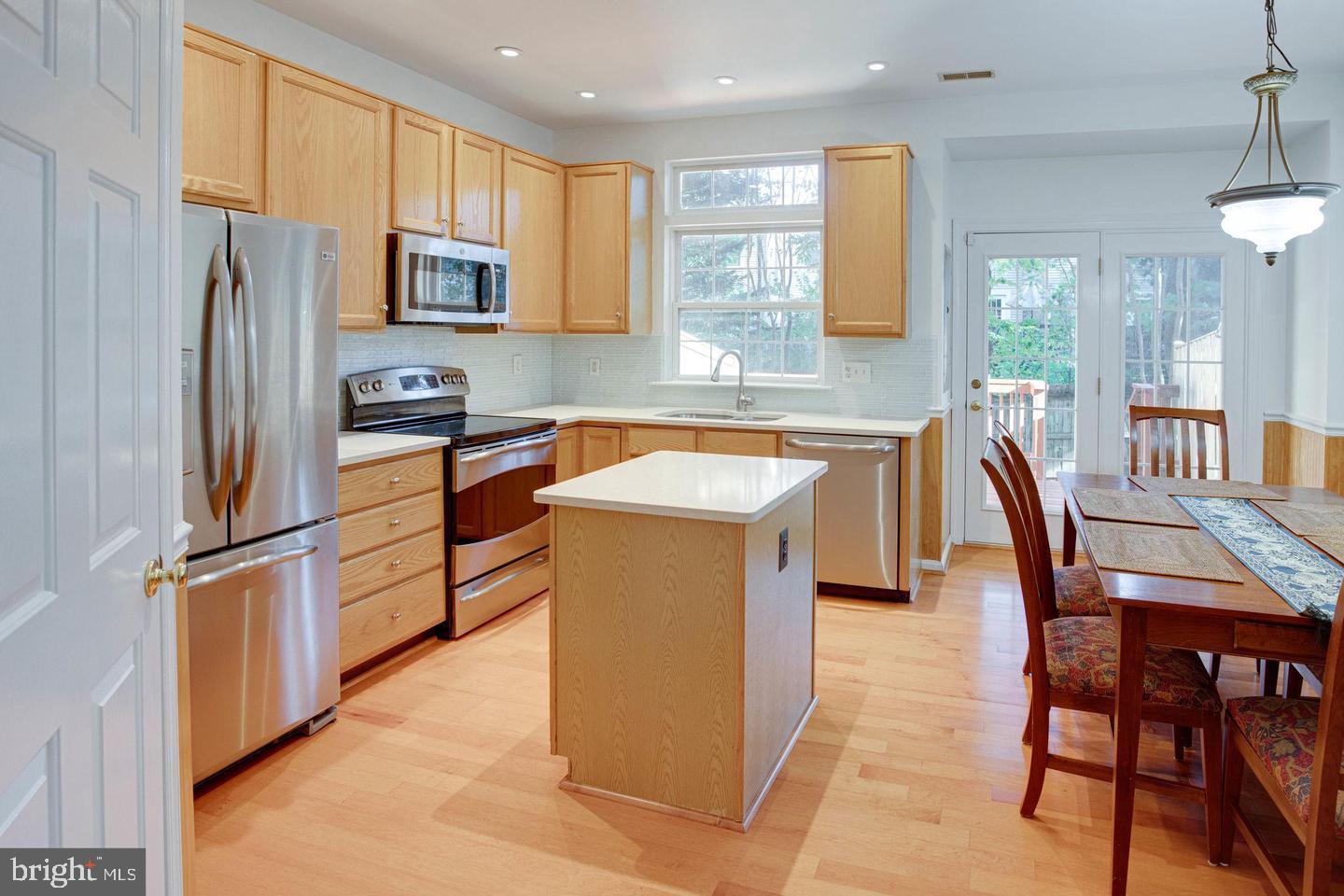 CEDAR LAKES - Residential Lease