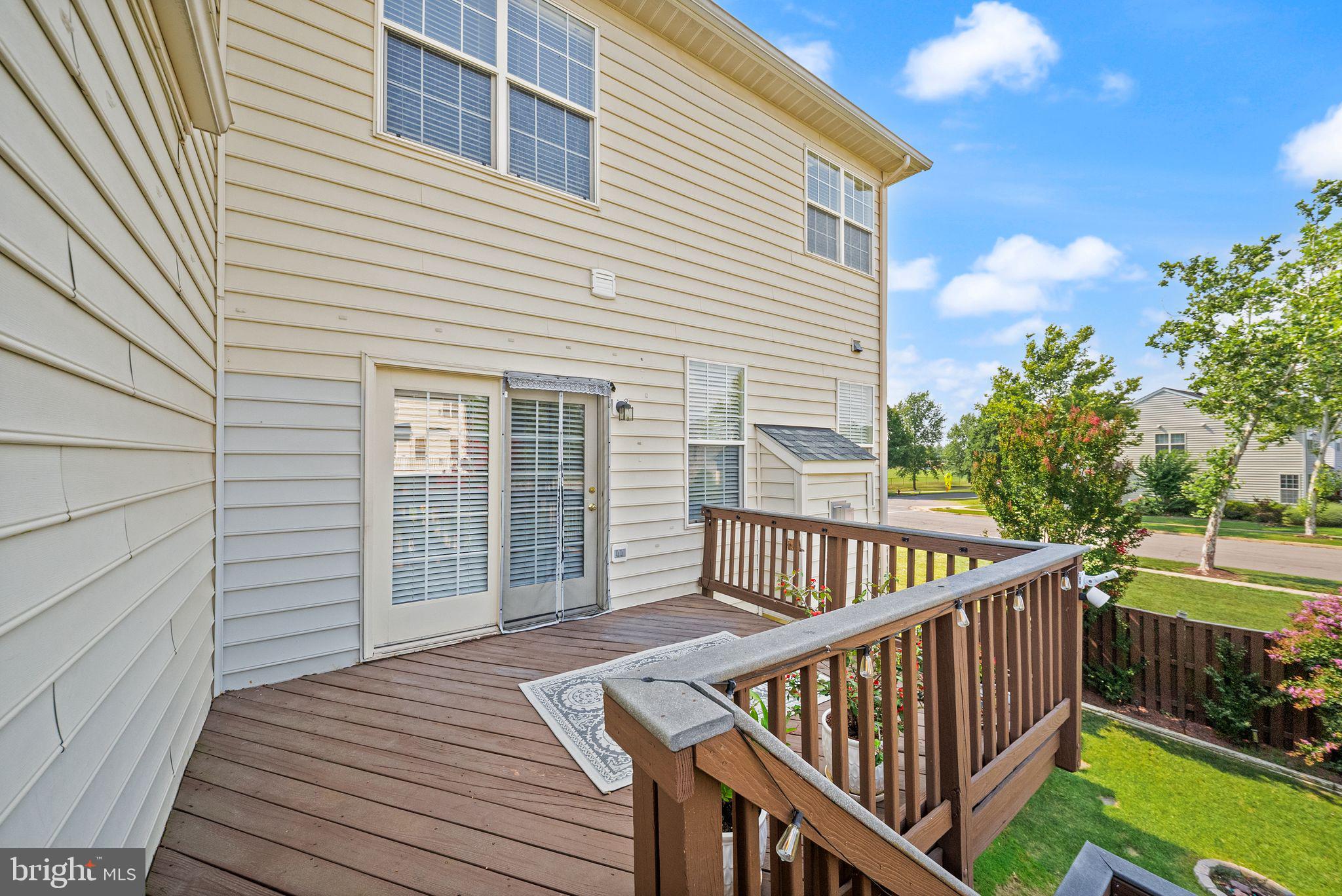 SOUTH RIDING - Residential