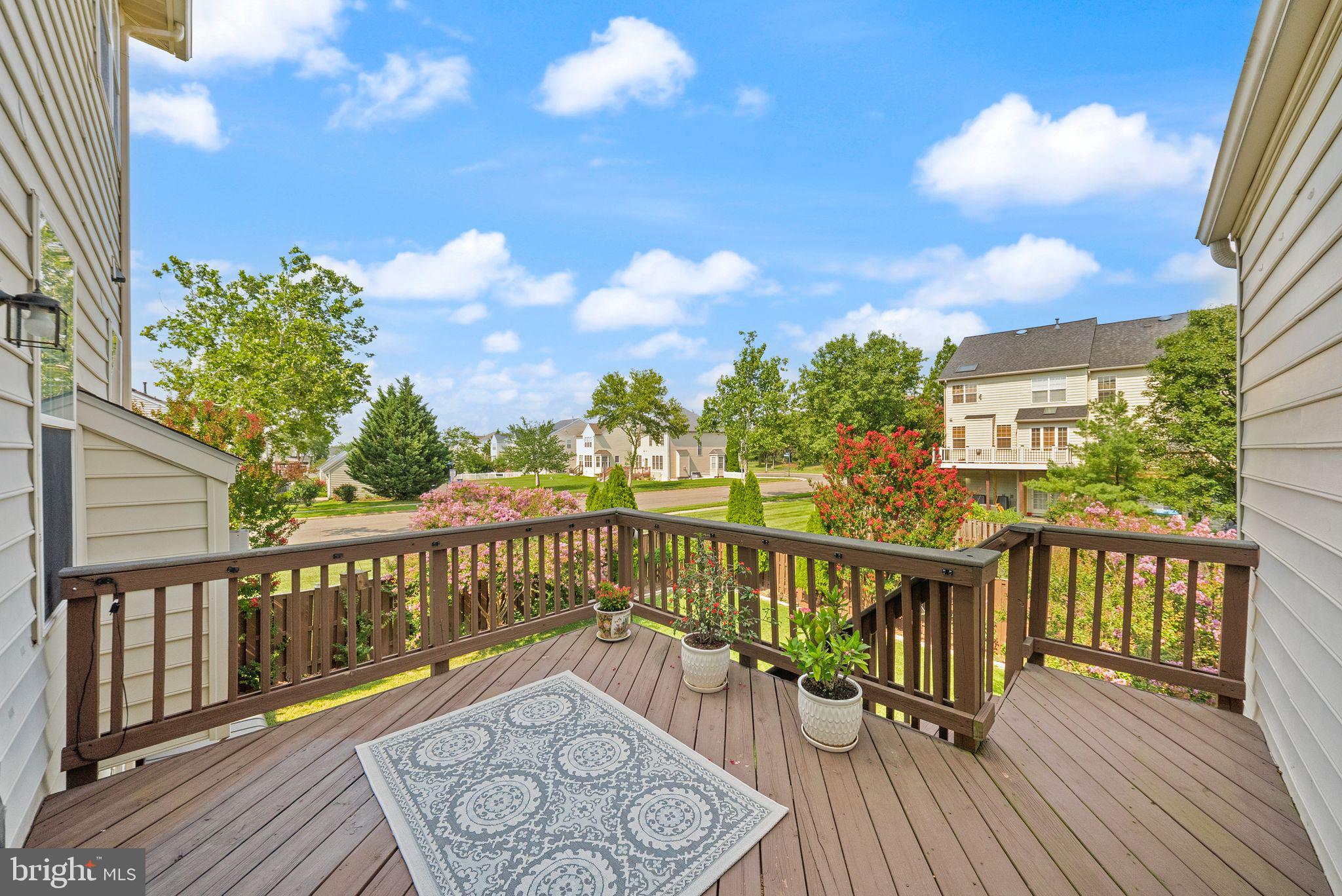 SOUTH RIDING - Residential