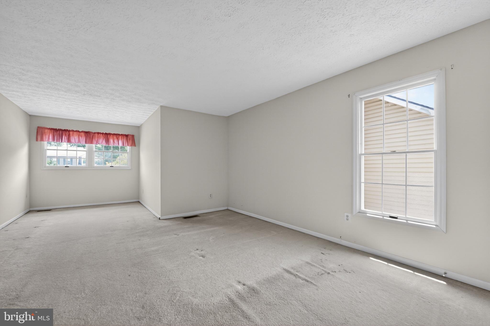 DEERFIELD - Residential