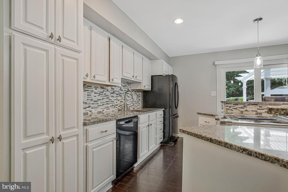WOODED VALLEY ESTATES - Residential