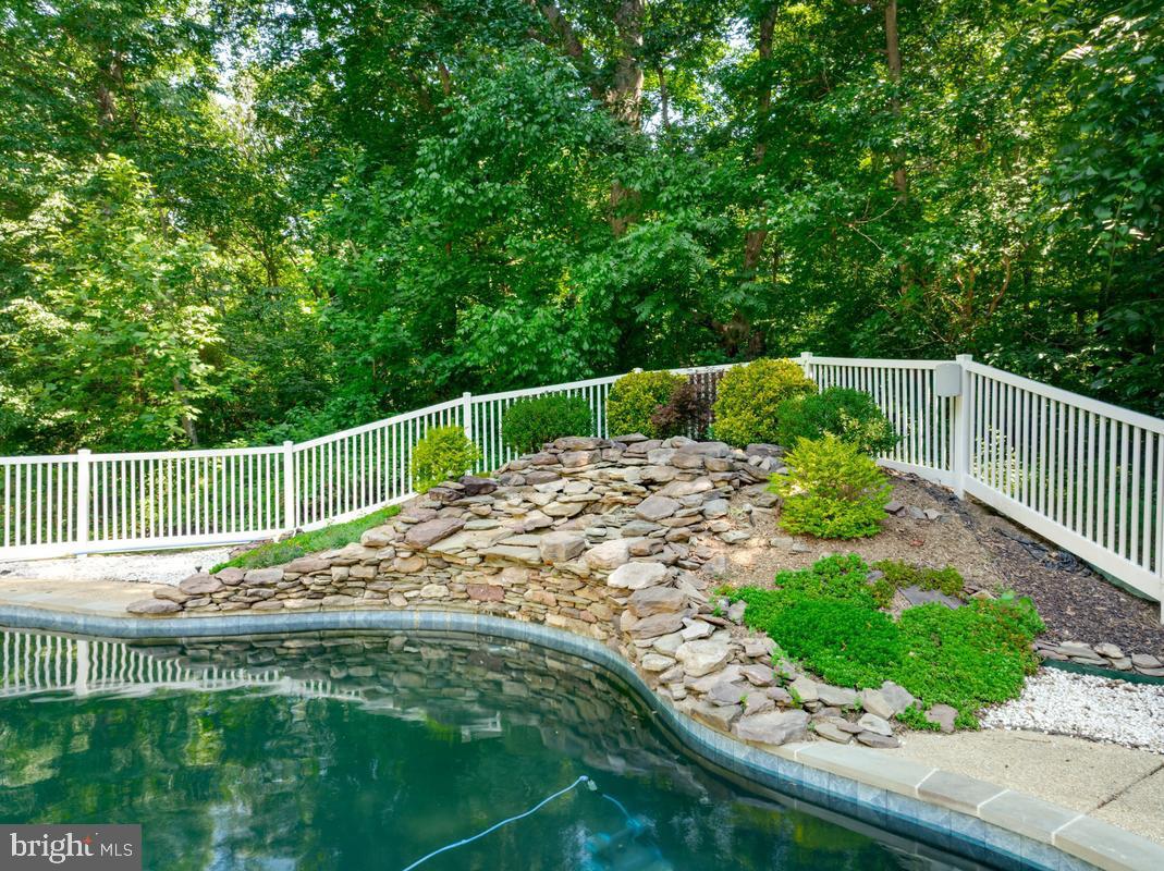 WOODED VALLEY ESTATES - Residential