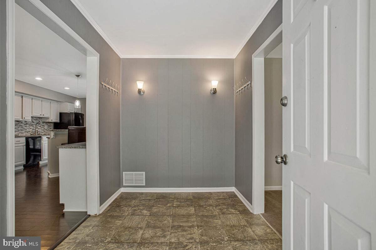 WOODED VALLEY ESTATES - Residential