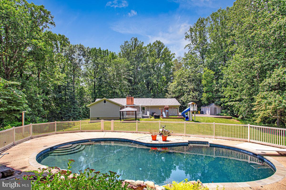 WOODED VALLEY ESTATES - Residential