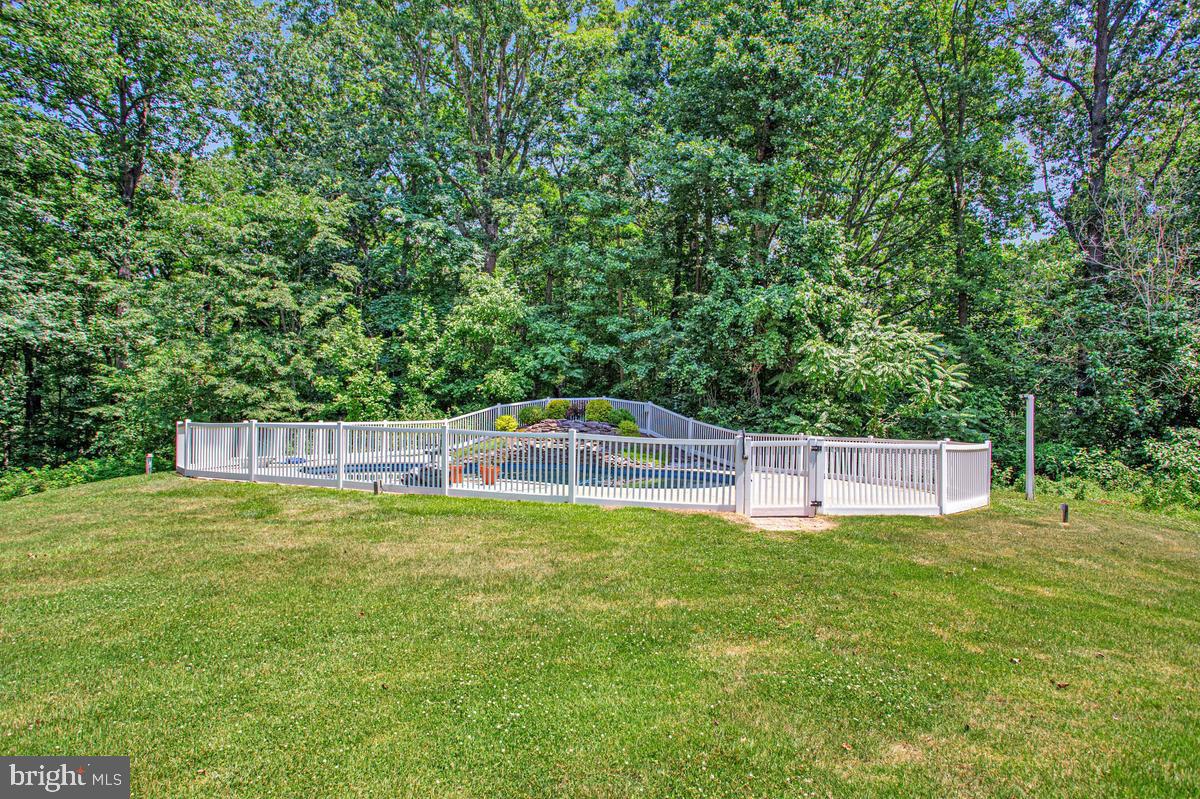 WOODED VALLEY ESTATES - Residential