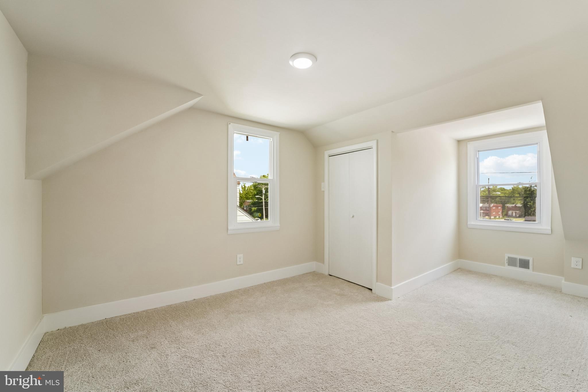 FRANKFORD - Residential