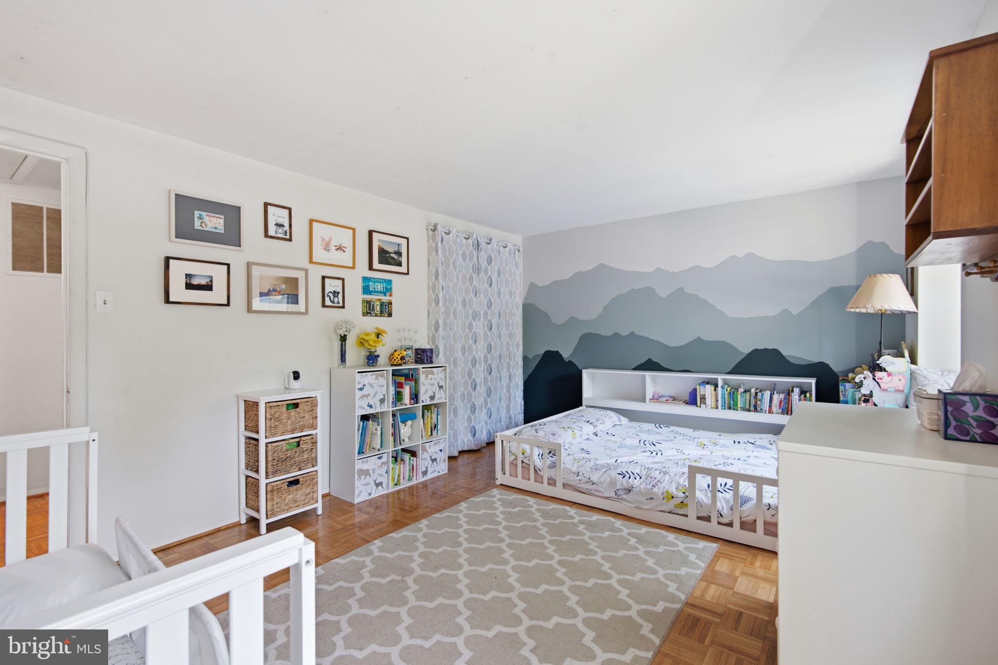 VILLAGE OF HARPERS CHOICE - Residential