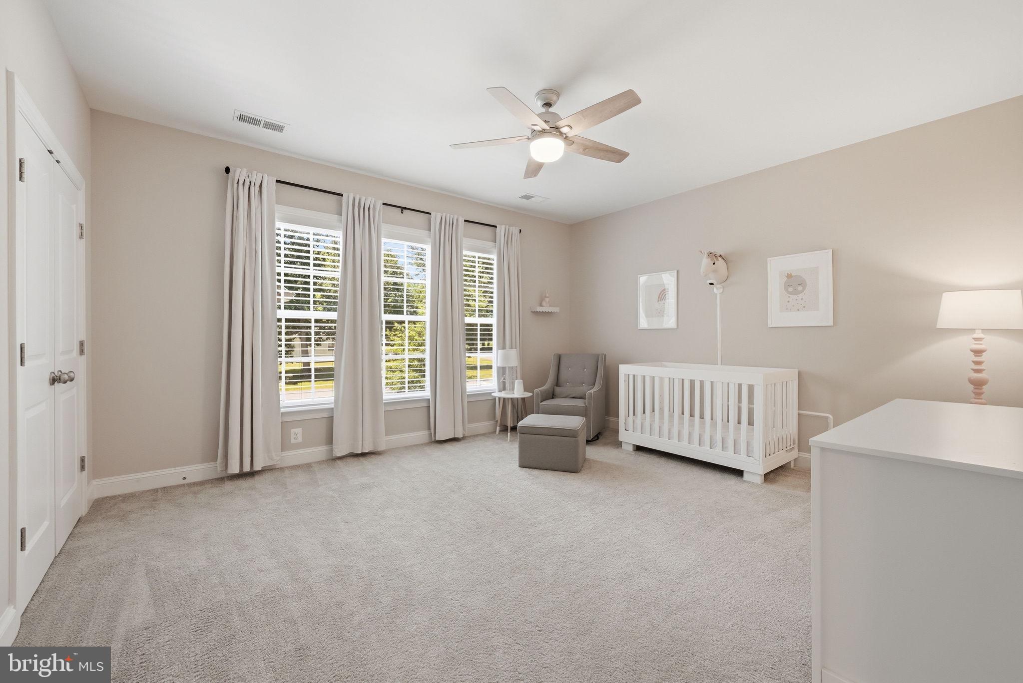FAIRFAX ACRES - Residential