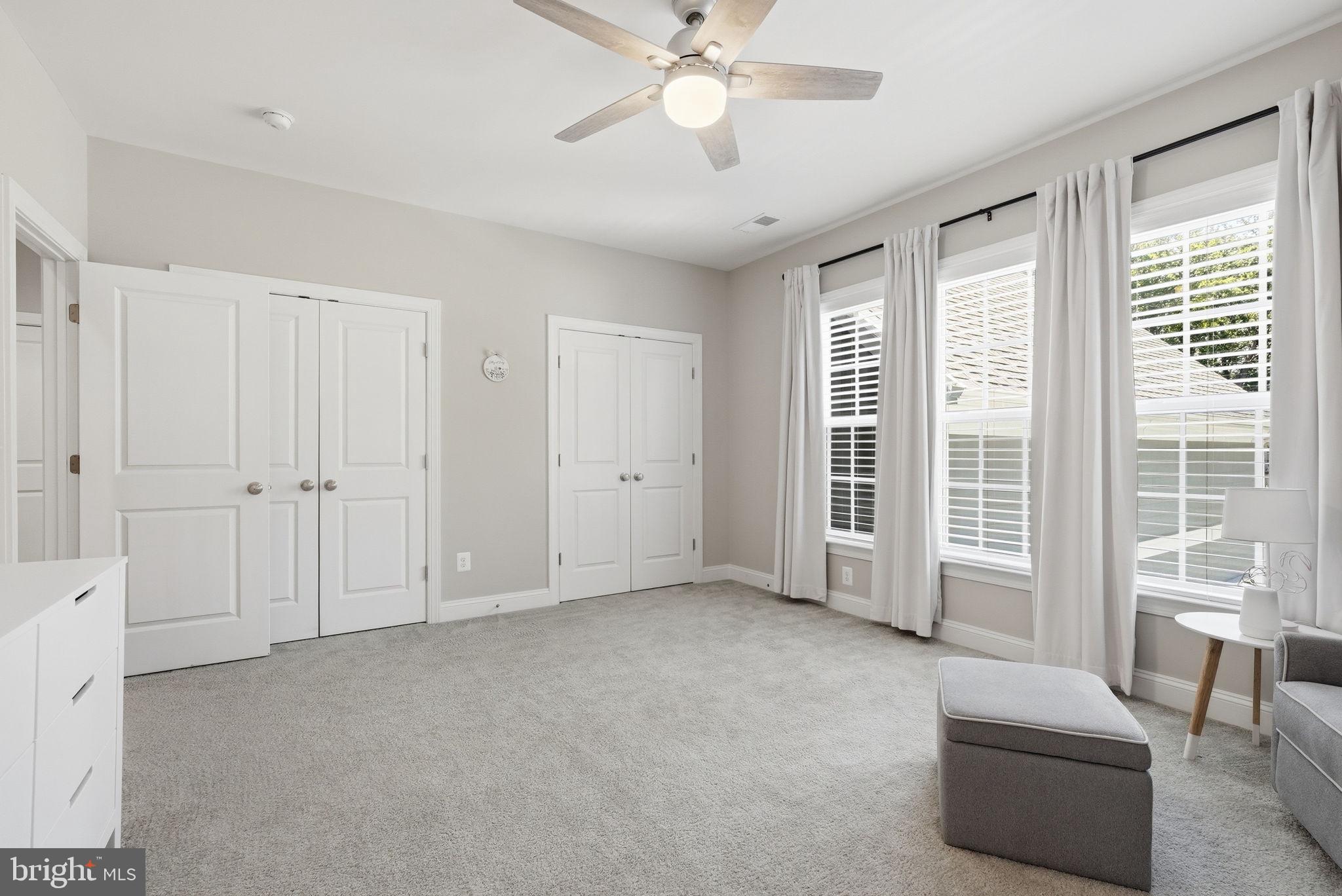 FAIRFAX ACRES - Residential