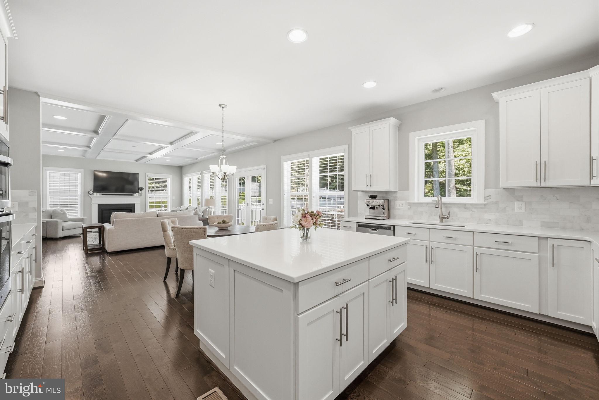 FAIRFAX ACRES - Residential