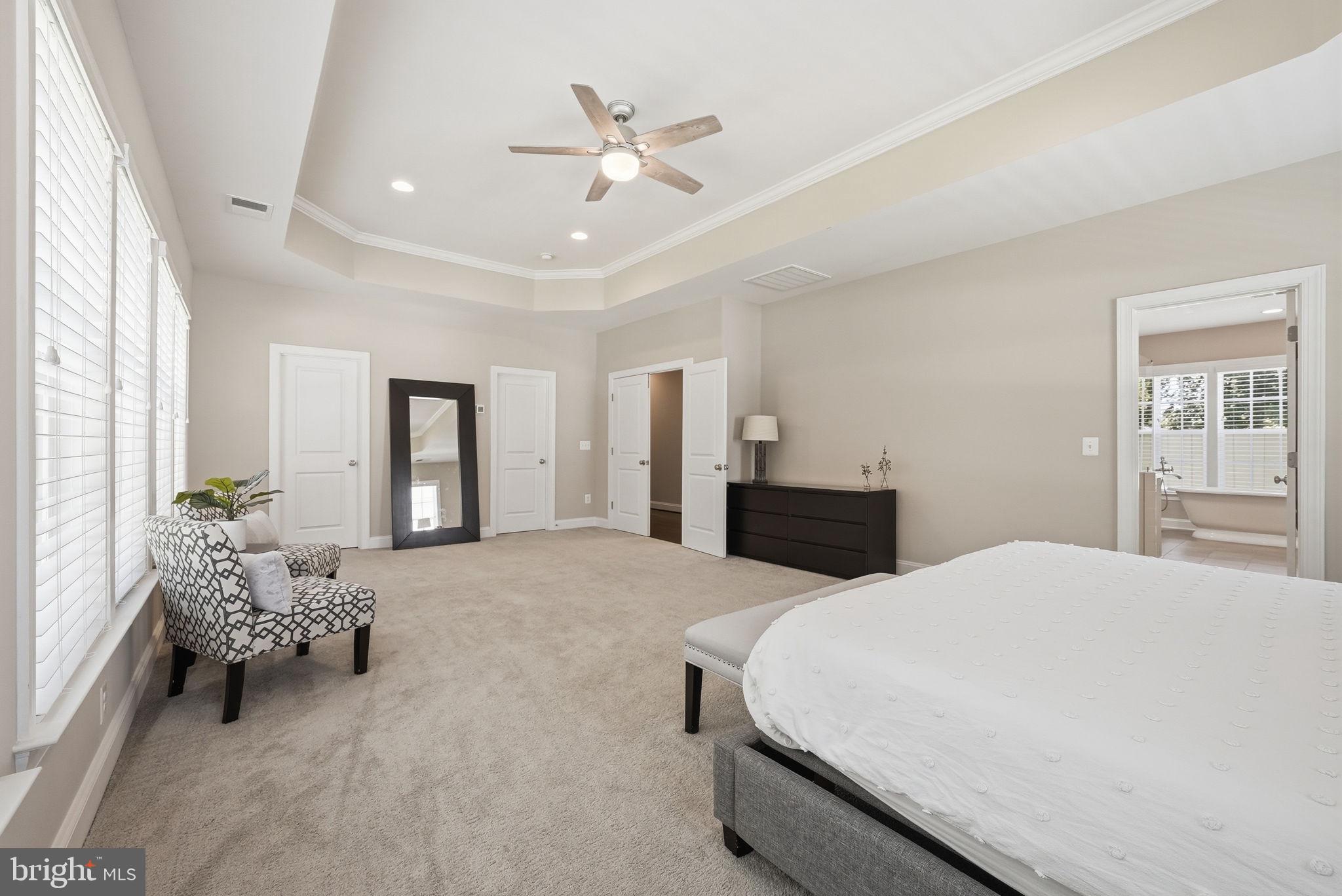 FAIRFAX ACRES - Residential
