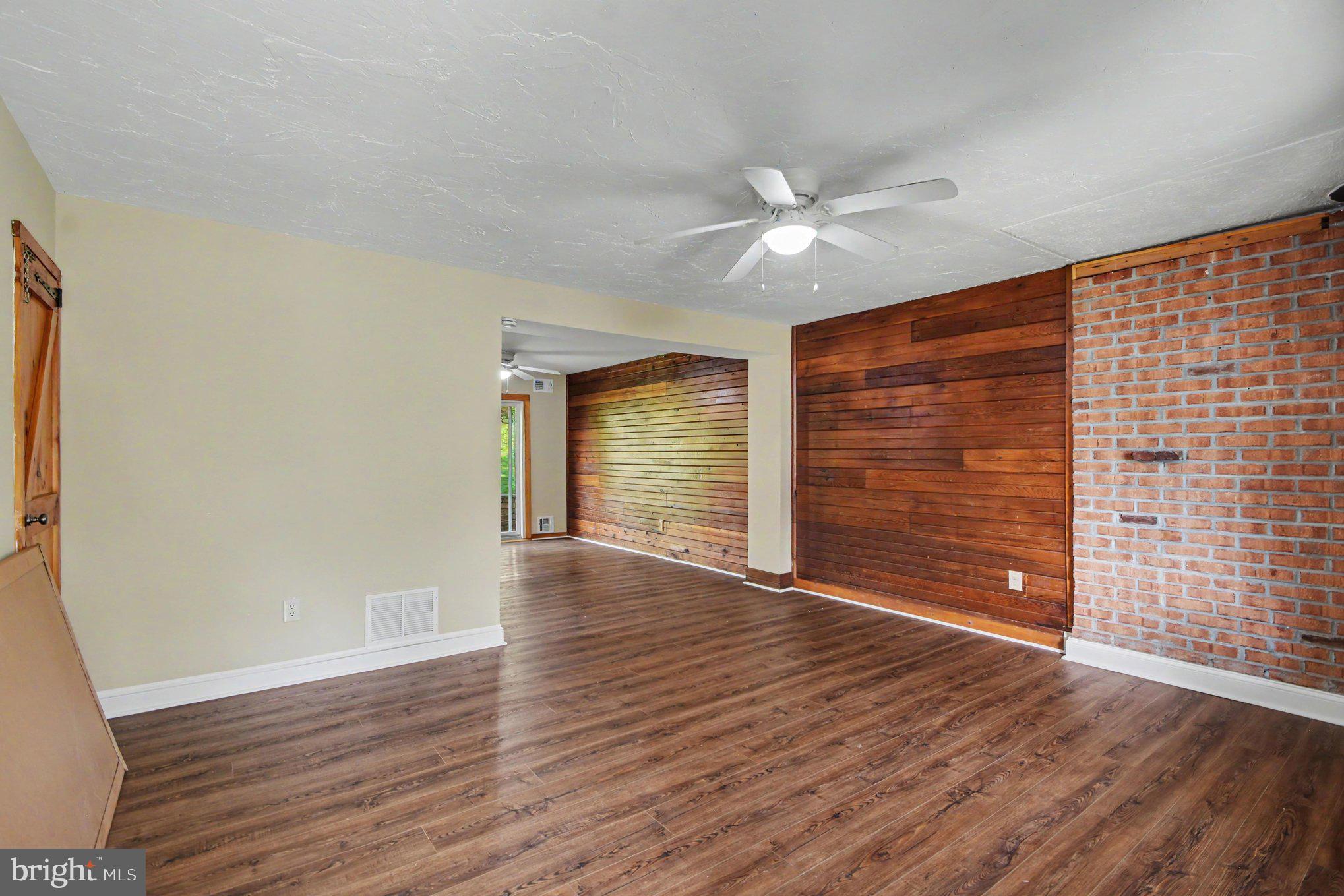 CAINES CREEK - Residential
