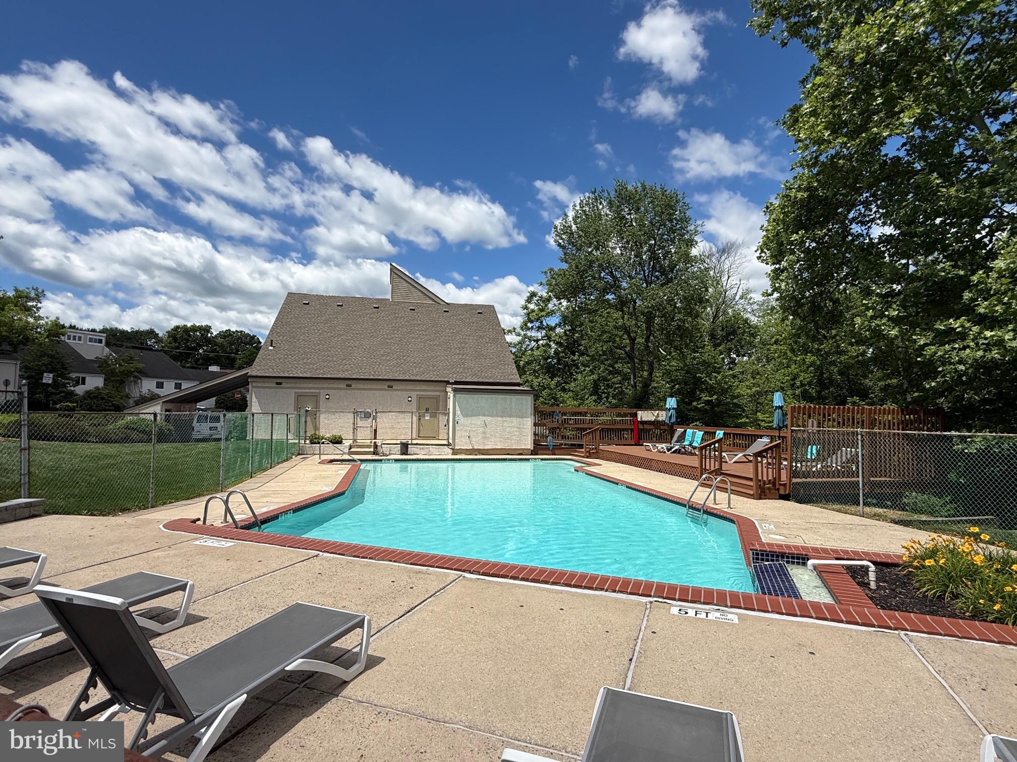 CAINES CREEK - Residential