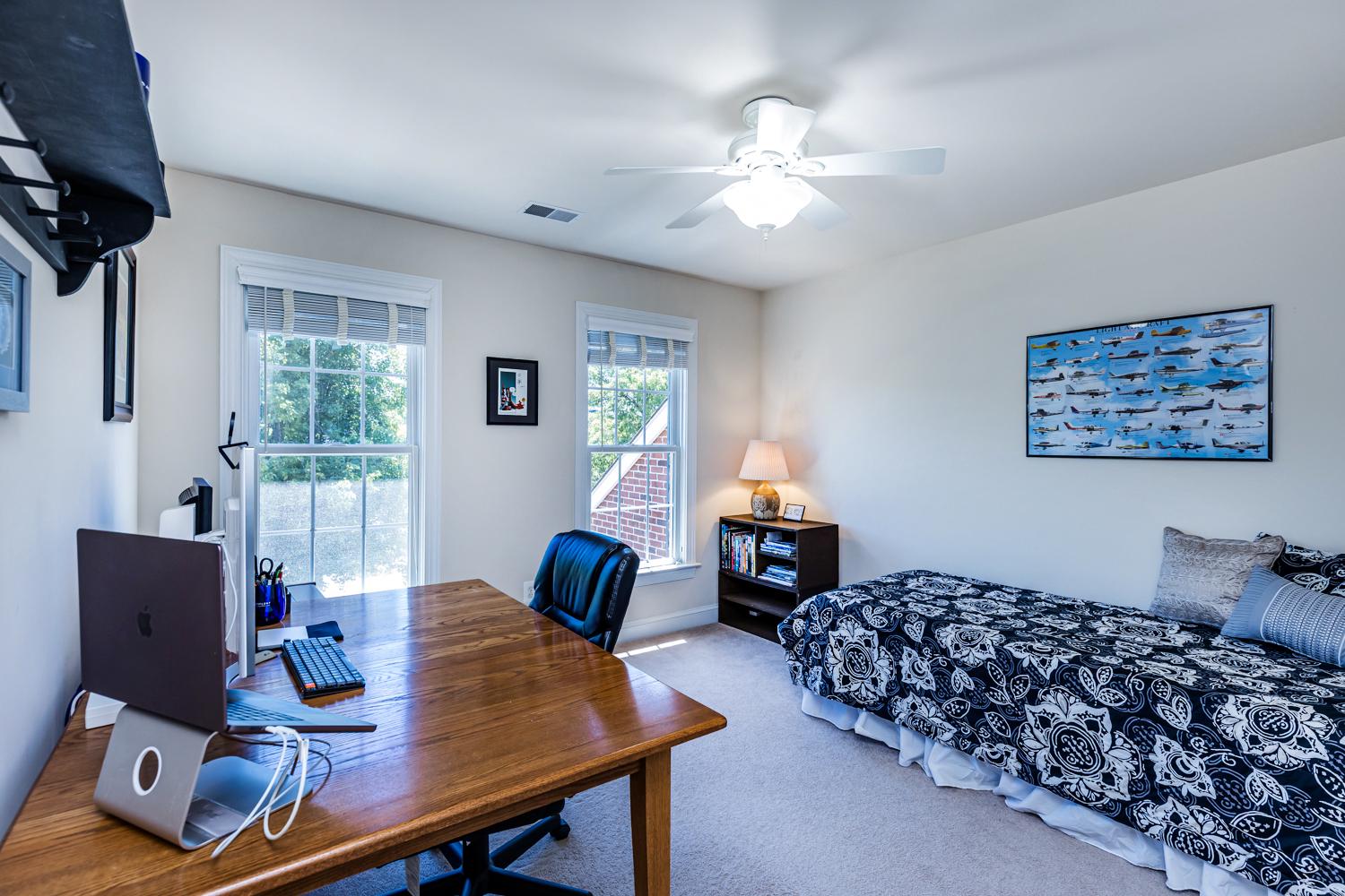 CARLEE MANOR - Residential