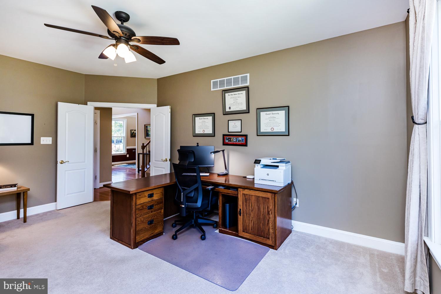 CARLEE MANOR - Residential