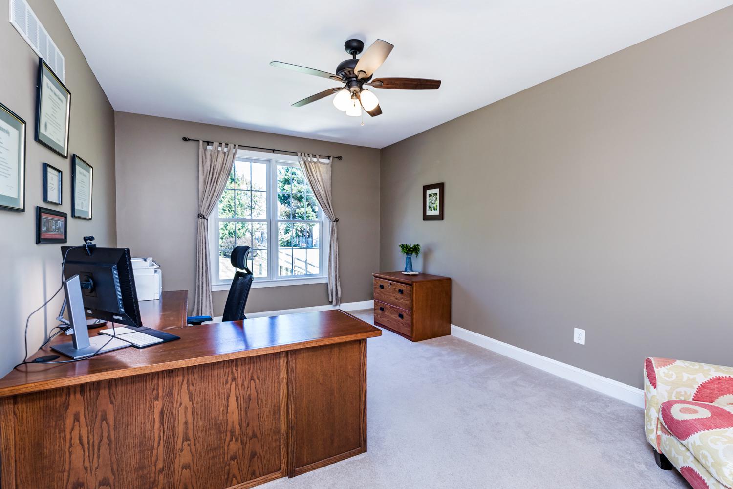 CARLEE MANOR - Residential