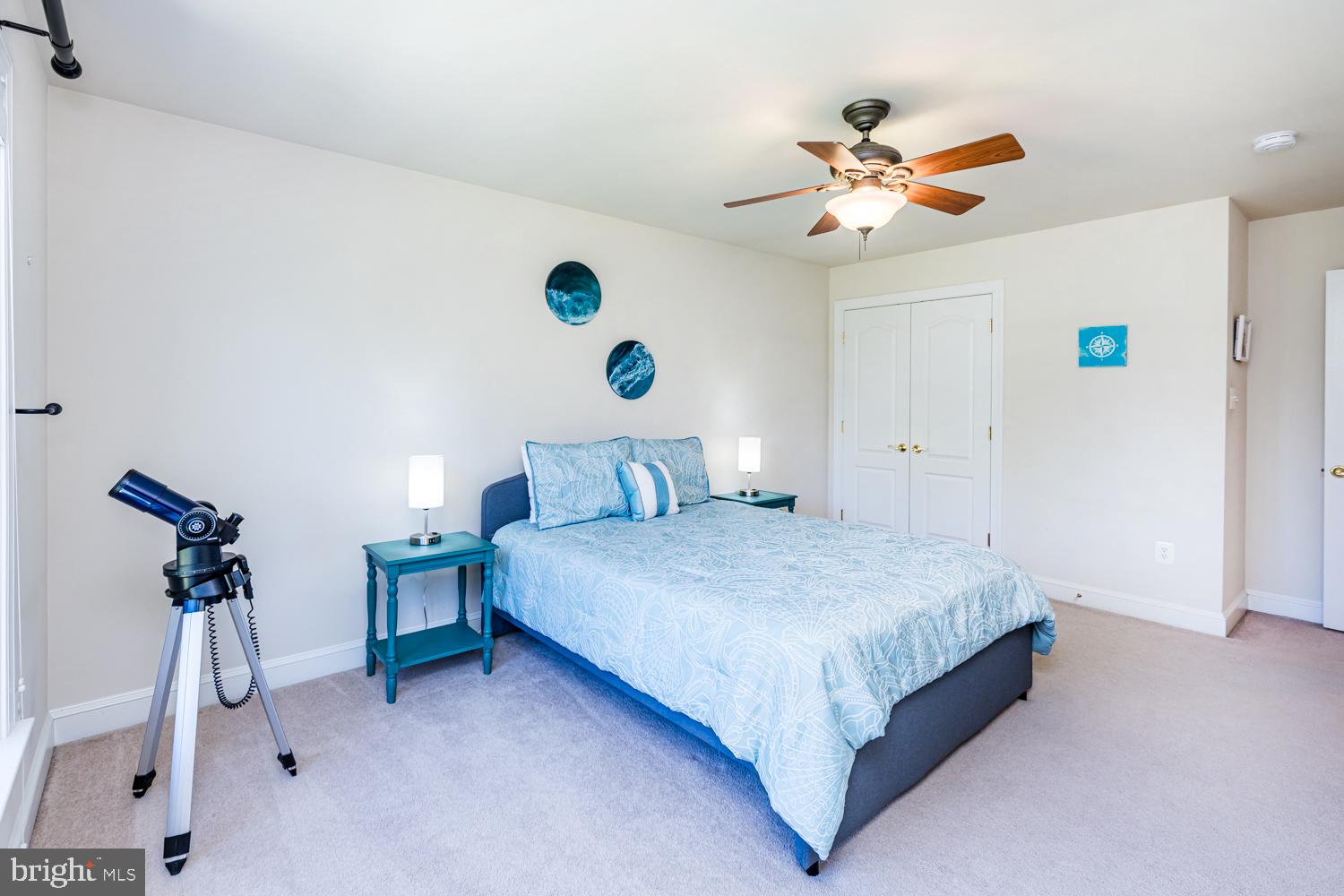 CARLEE MANOR - Residential