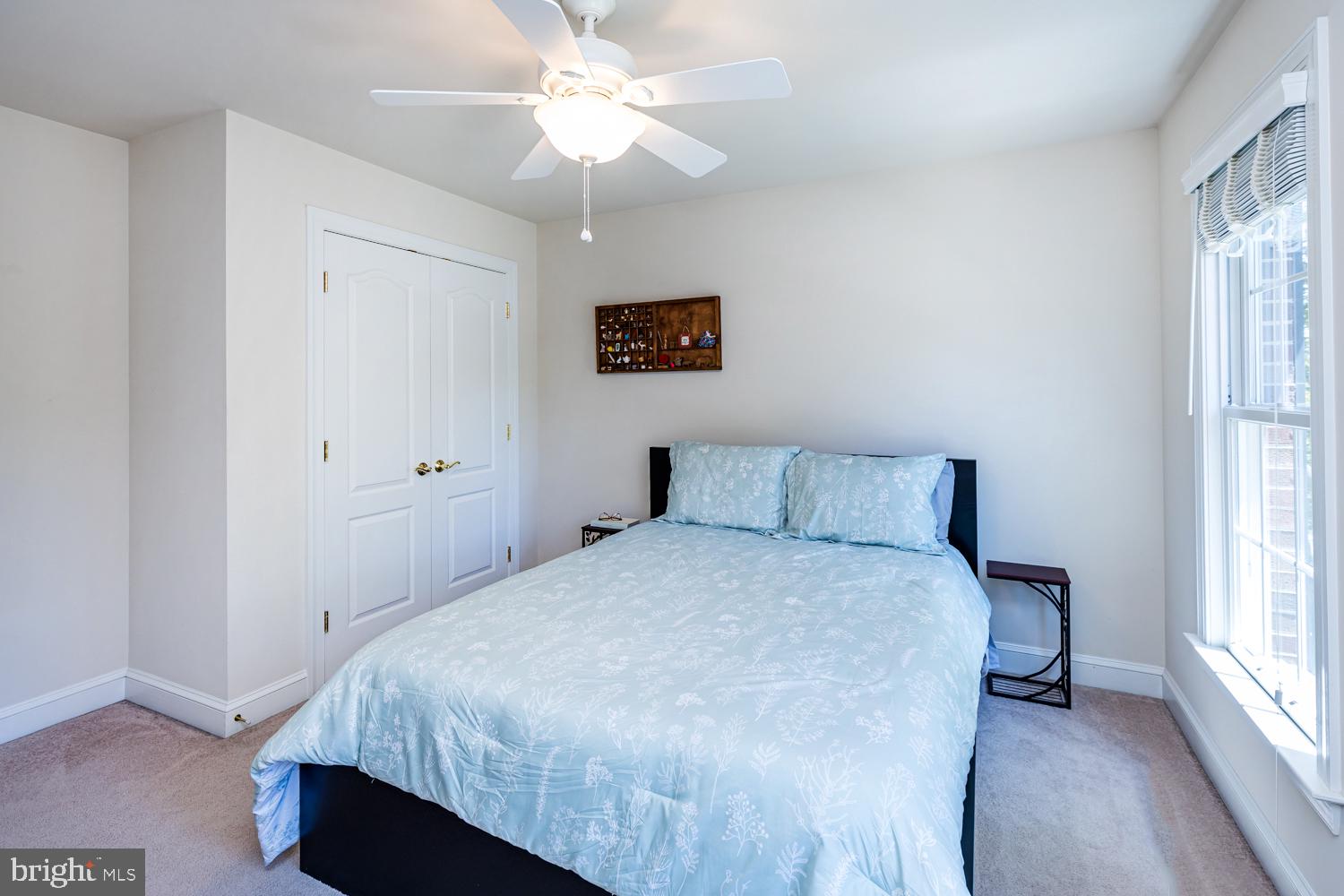 CARLEE MANOR - Residential