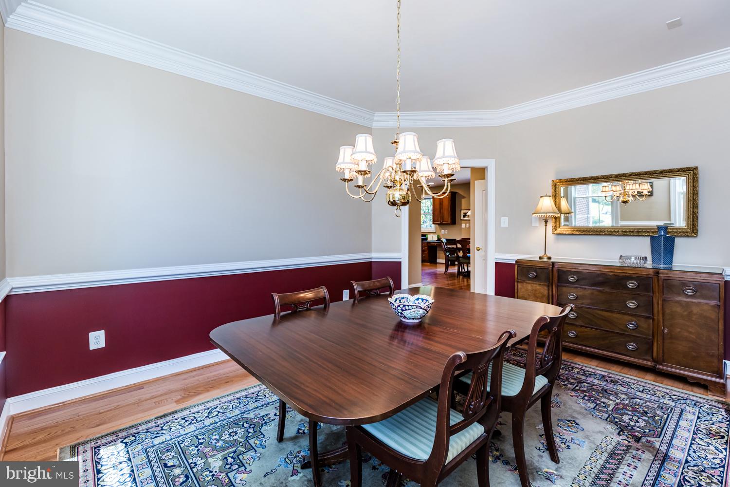 CARLEE MANOR - Residential