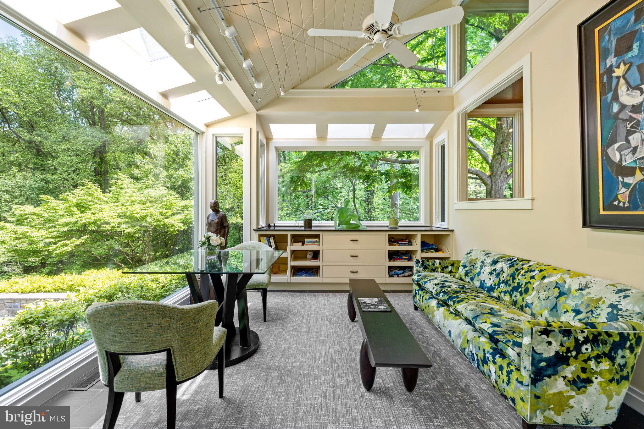 OAK HILL - Residential