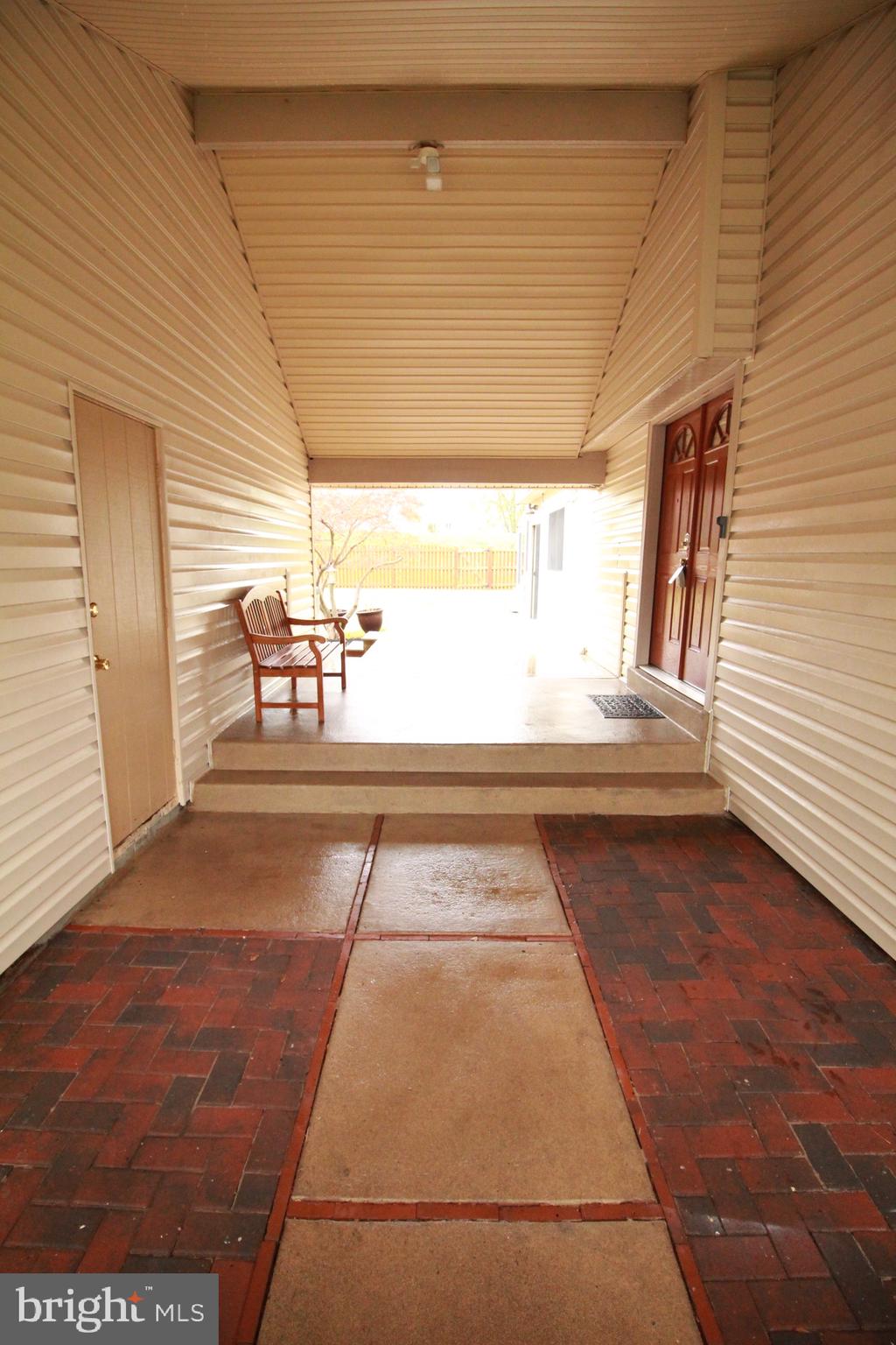 SUGARLAND RUN - Residential