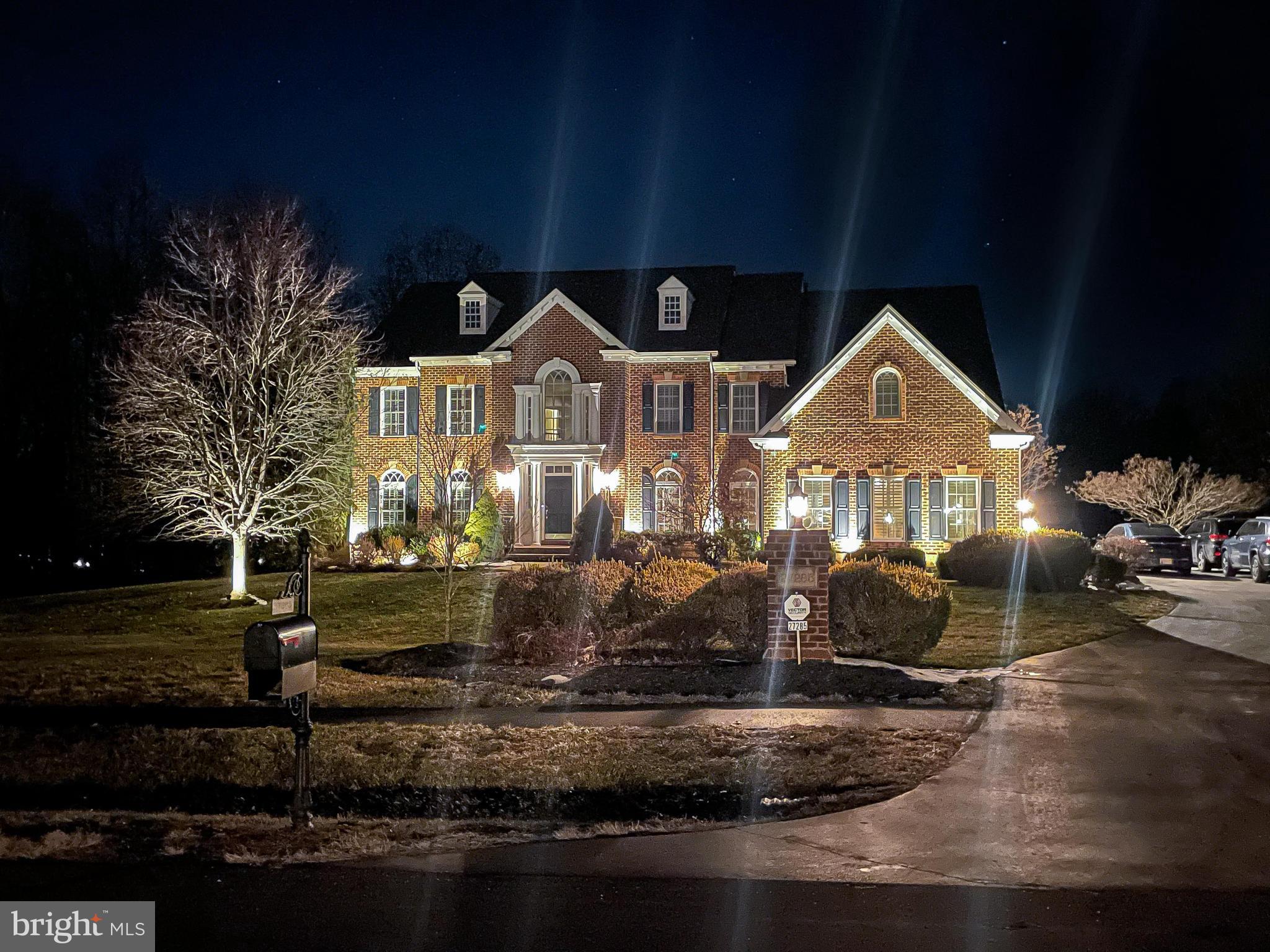 CEDAR CREST - Residential