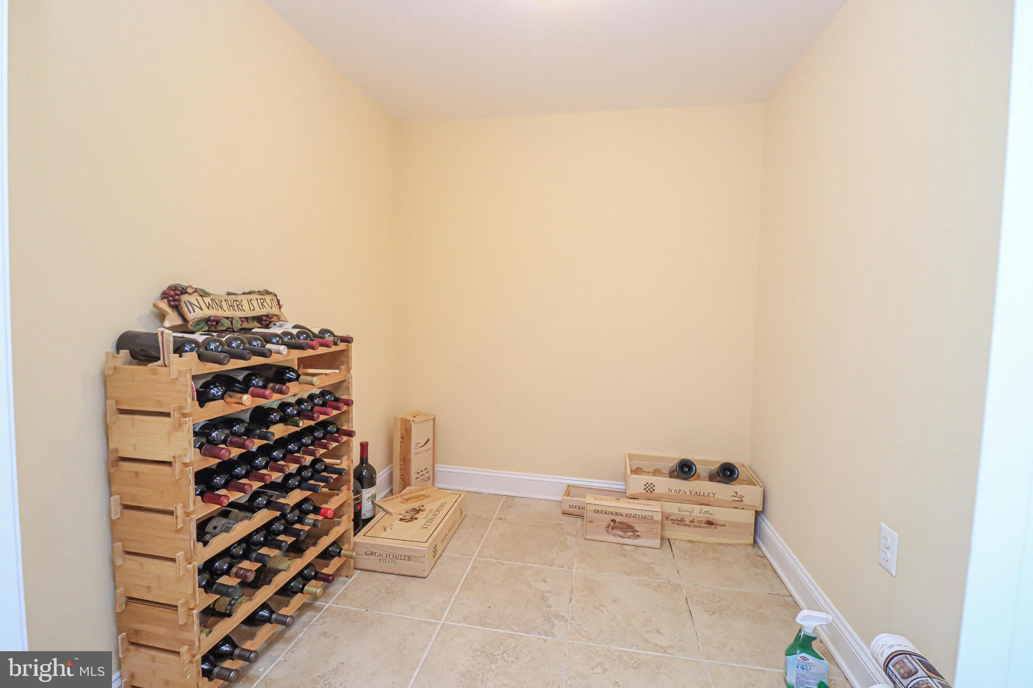 CEDAR CREST - Residential