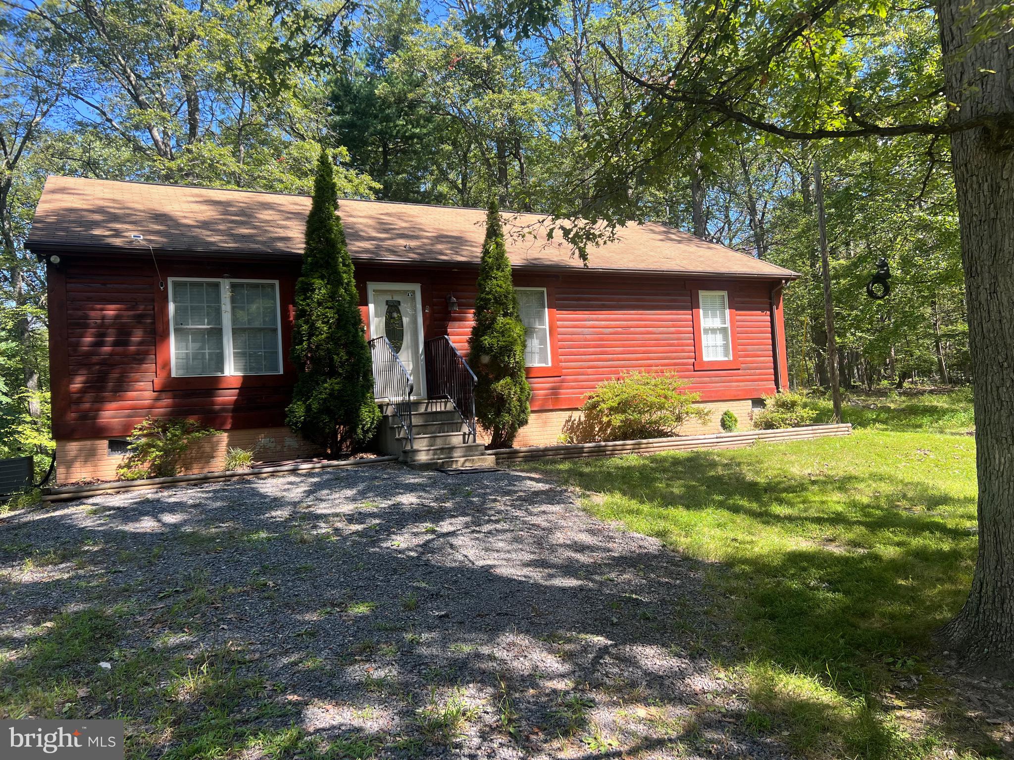 CABIN AT CAPON BRIDGE - Residential